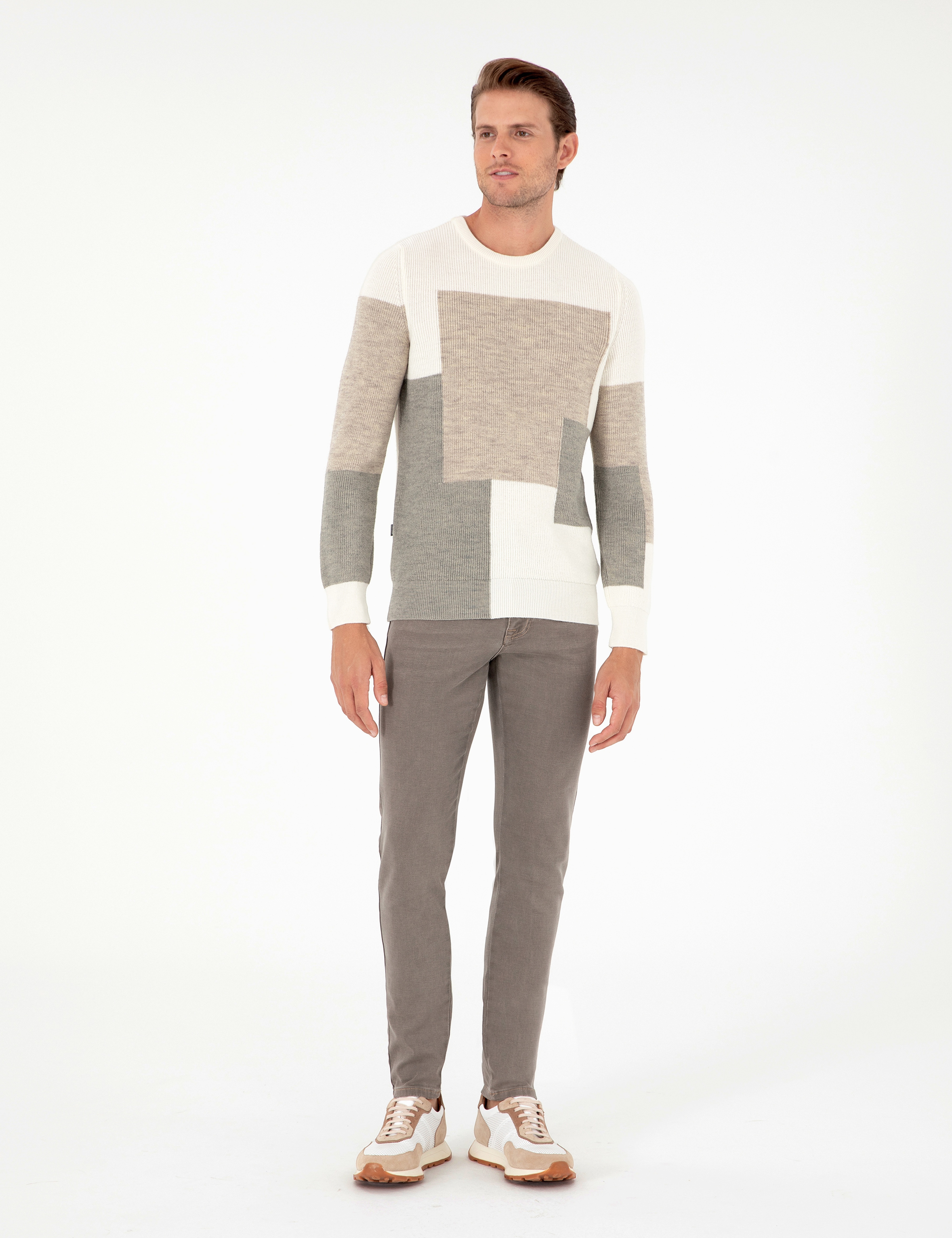 Ekru Slim Fit Bisiklet Yaka Triko Kazak