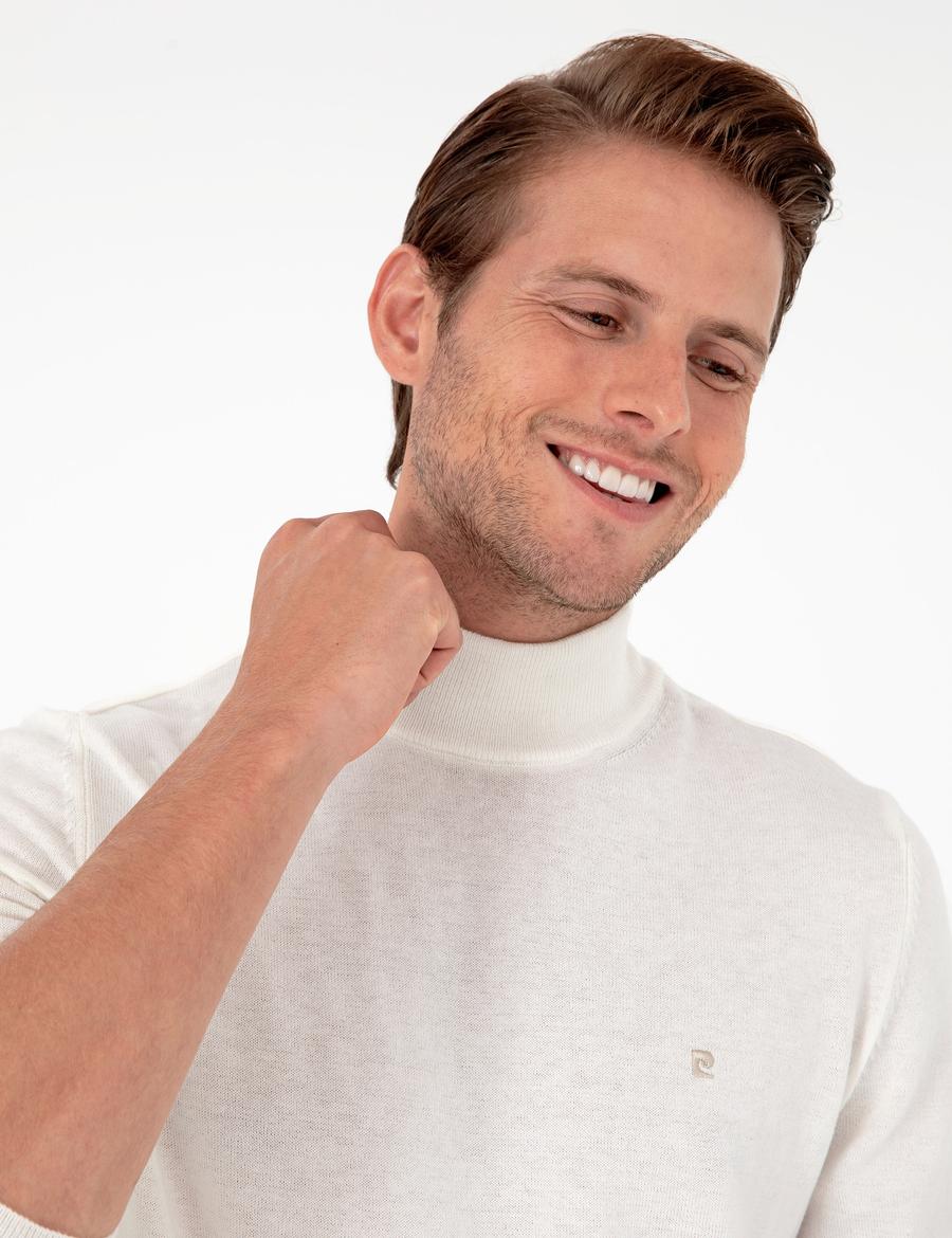 Ekru Slim Fit Yarım Balıkçı Yaka Basic Triko Kazak