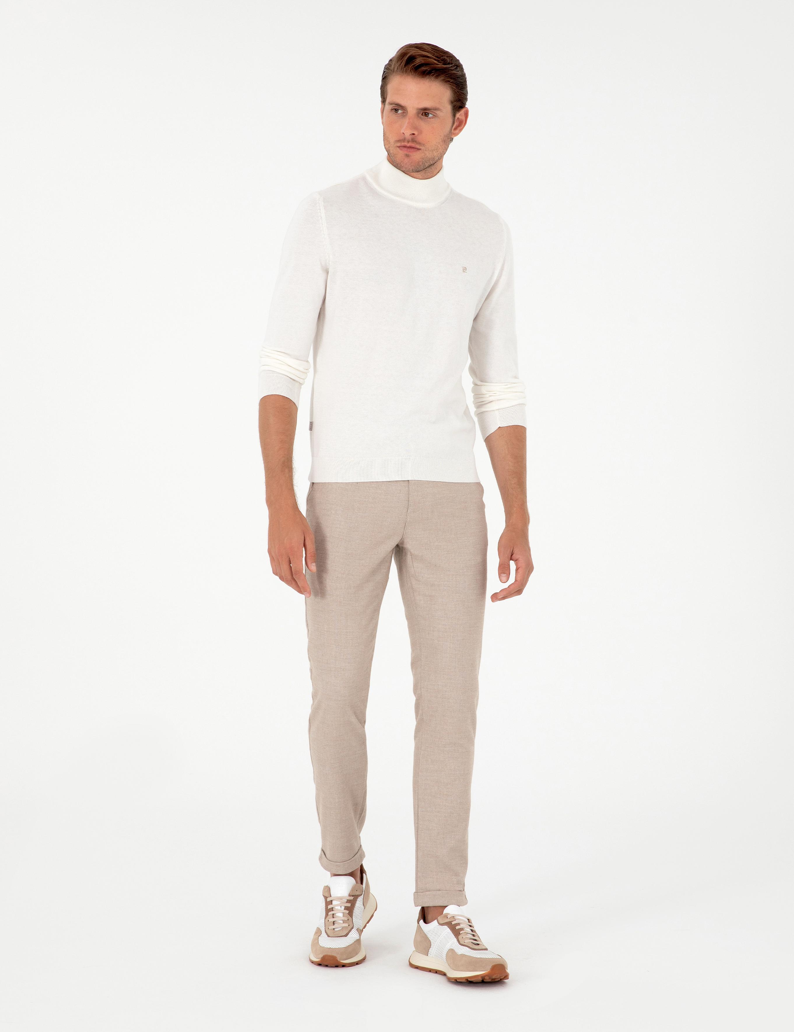 Ekru Slim Fit Yarım Balıkçı Yaka Basic Triko Kazak