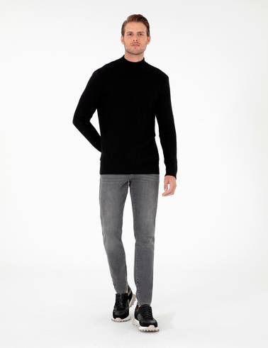 Siyah Slim Fit Yarım Balıkçı Yaka Triko Kazak