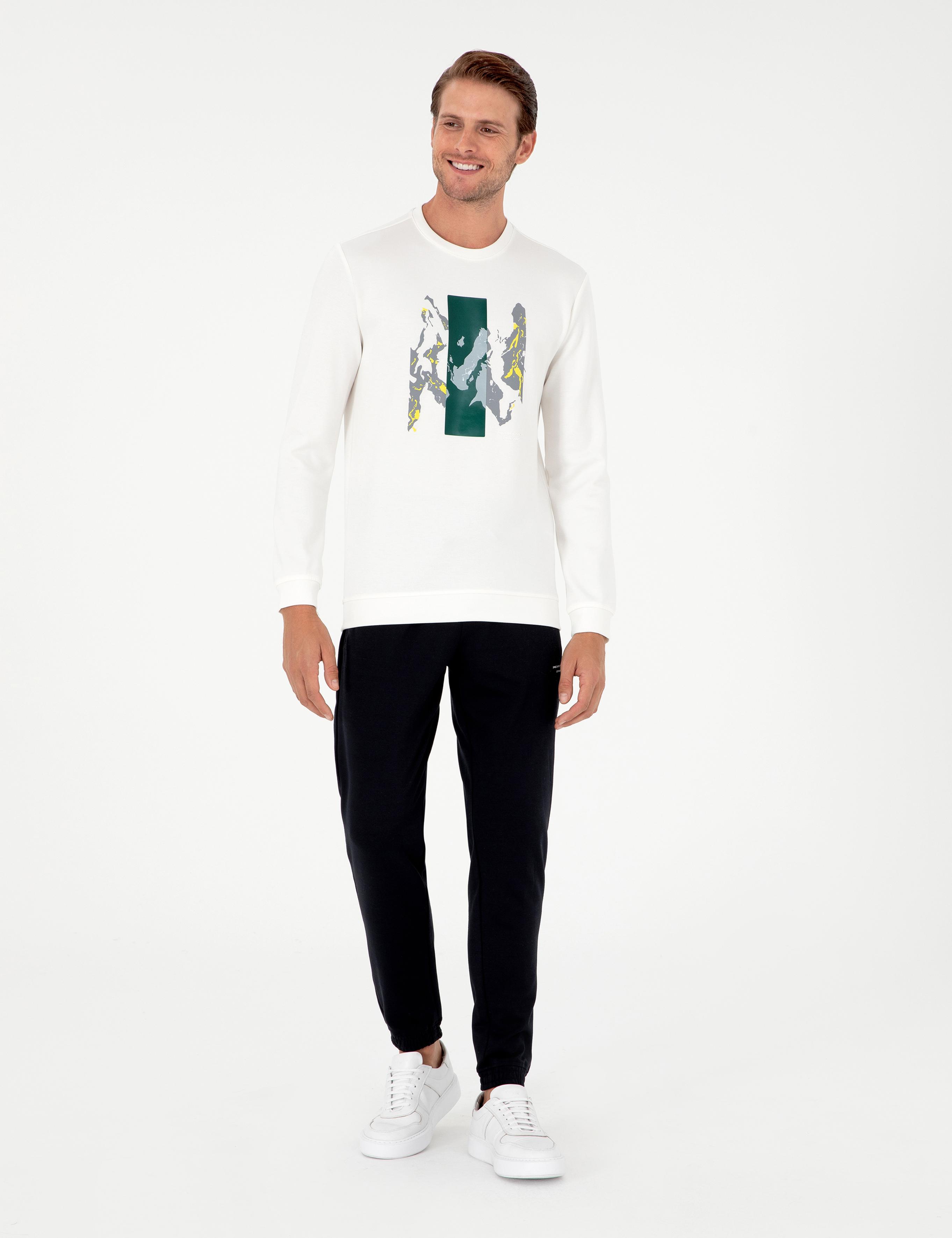 Ekru Regular Fit Bisiklet Yaka Sweatshirt