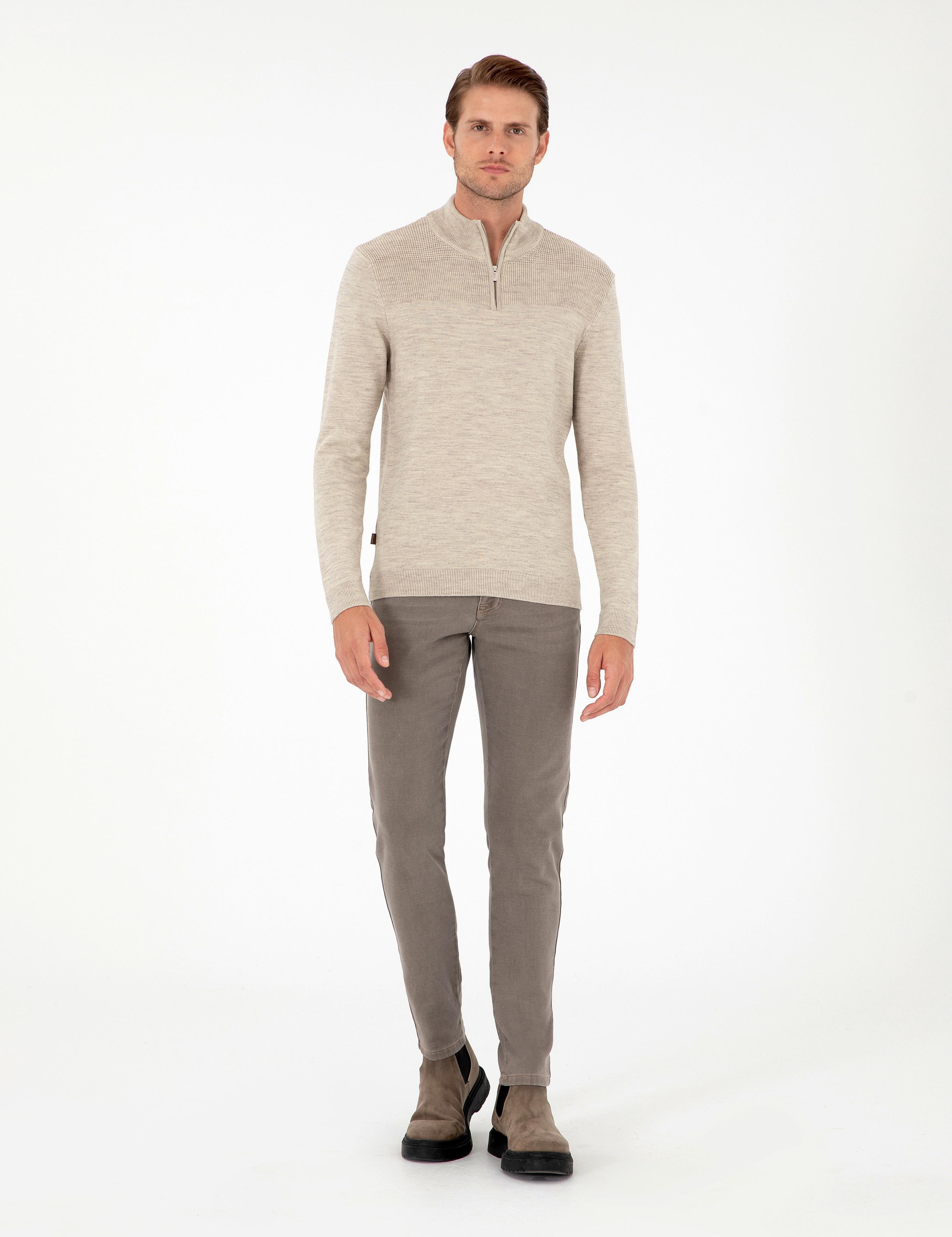 Kum Melanj Slim Fit Fermuarlı Dik Yaka Triko Kazak