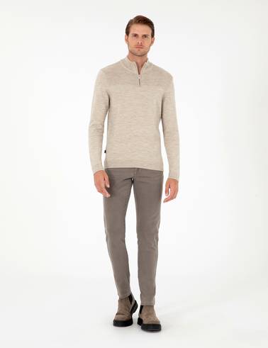 Kum Melanj Slim Fit Fermuarlı Dik Yaka Triko Kazak