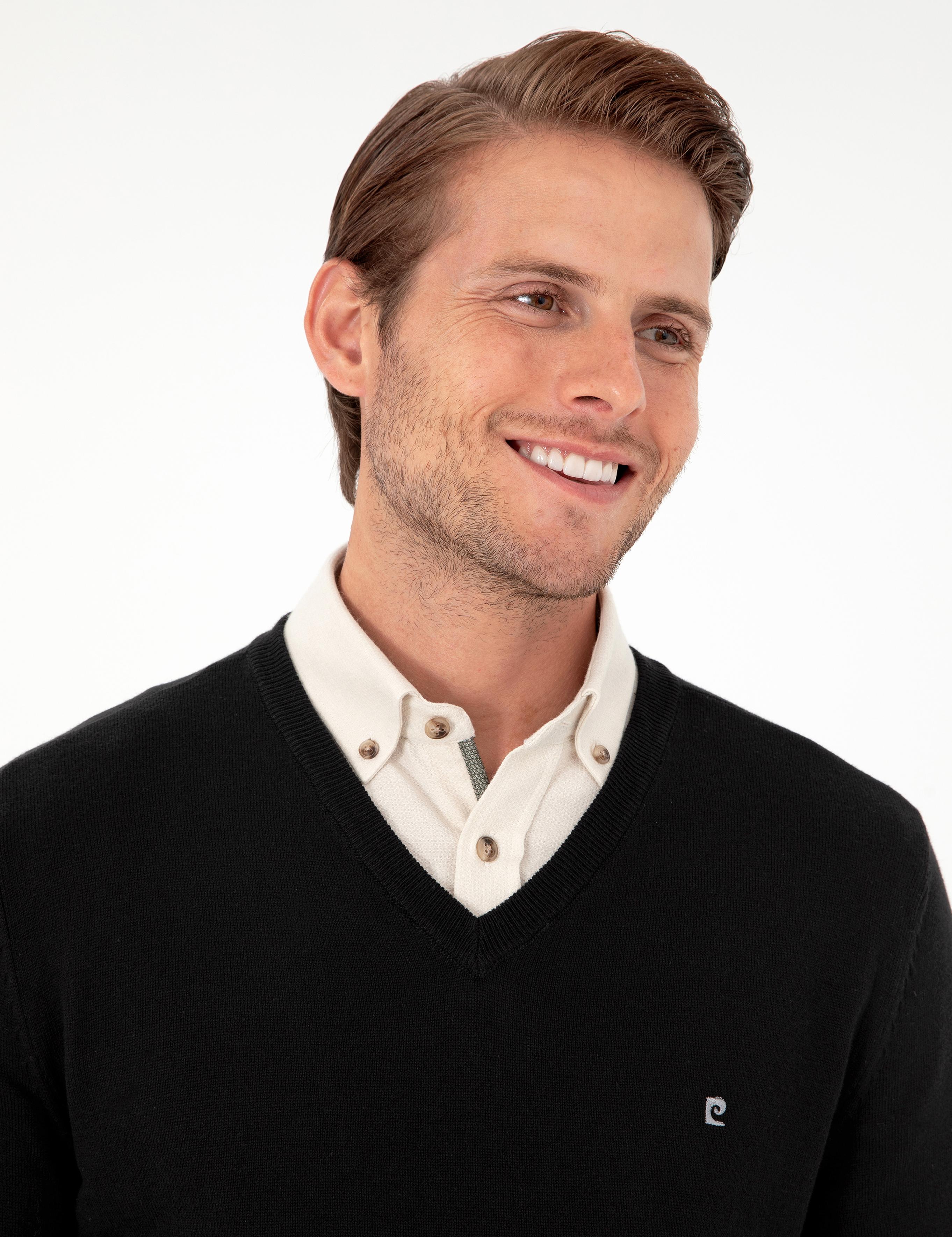 Siyah Slim Fit V Yaka Basic Triko Kazak