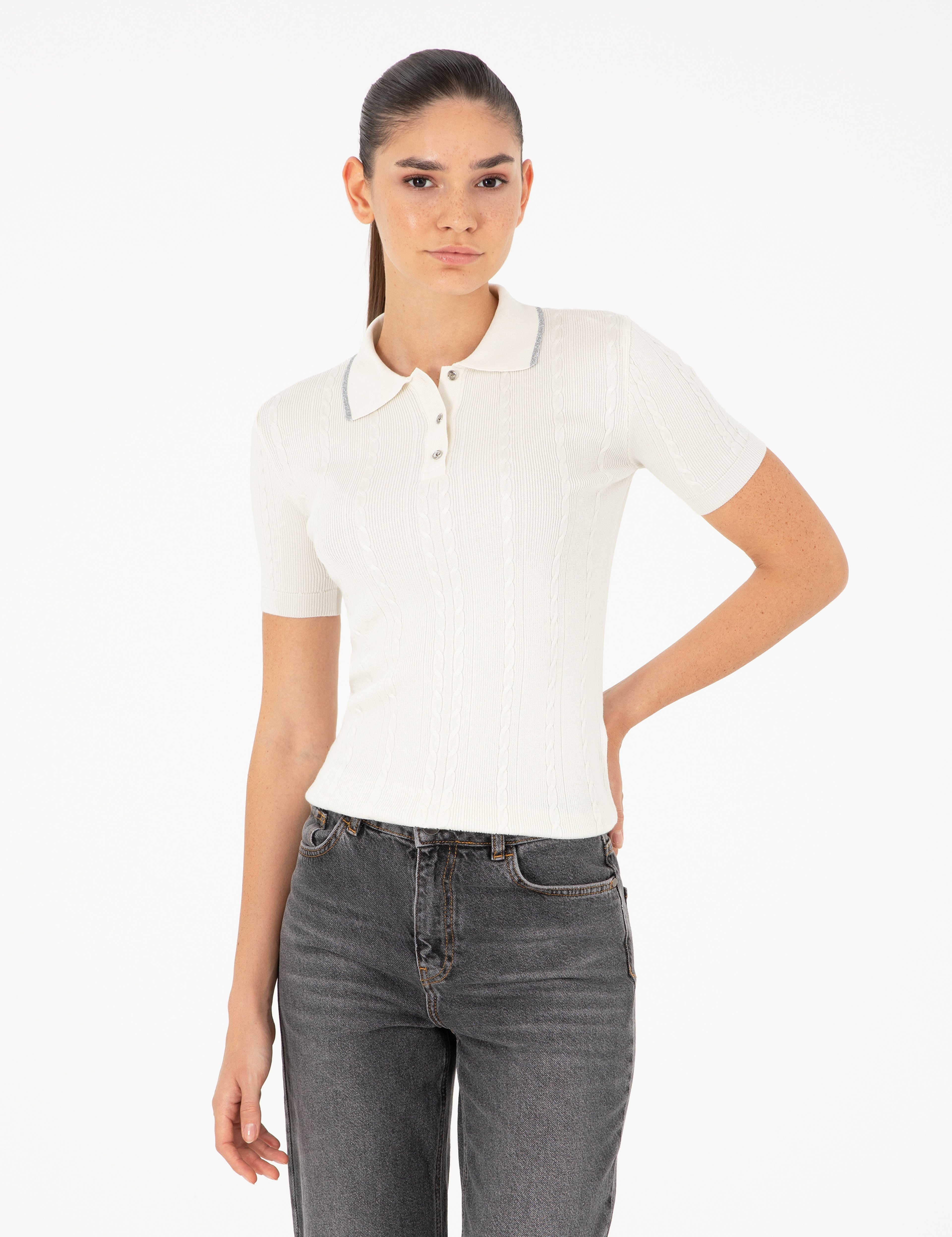 Ekru Slim Fit Kazak - Image 1