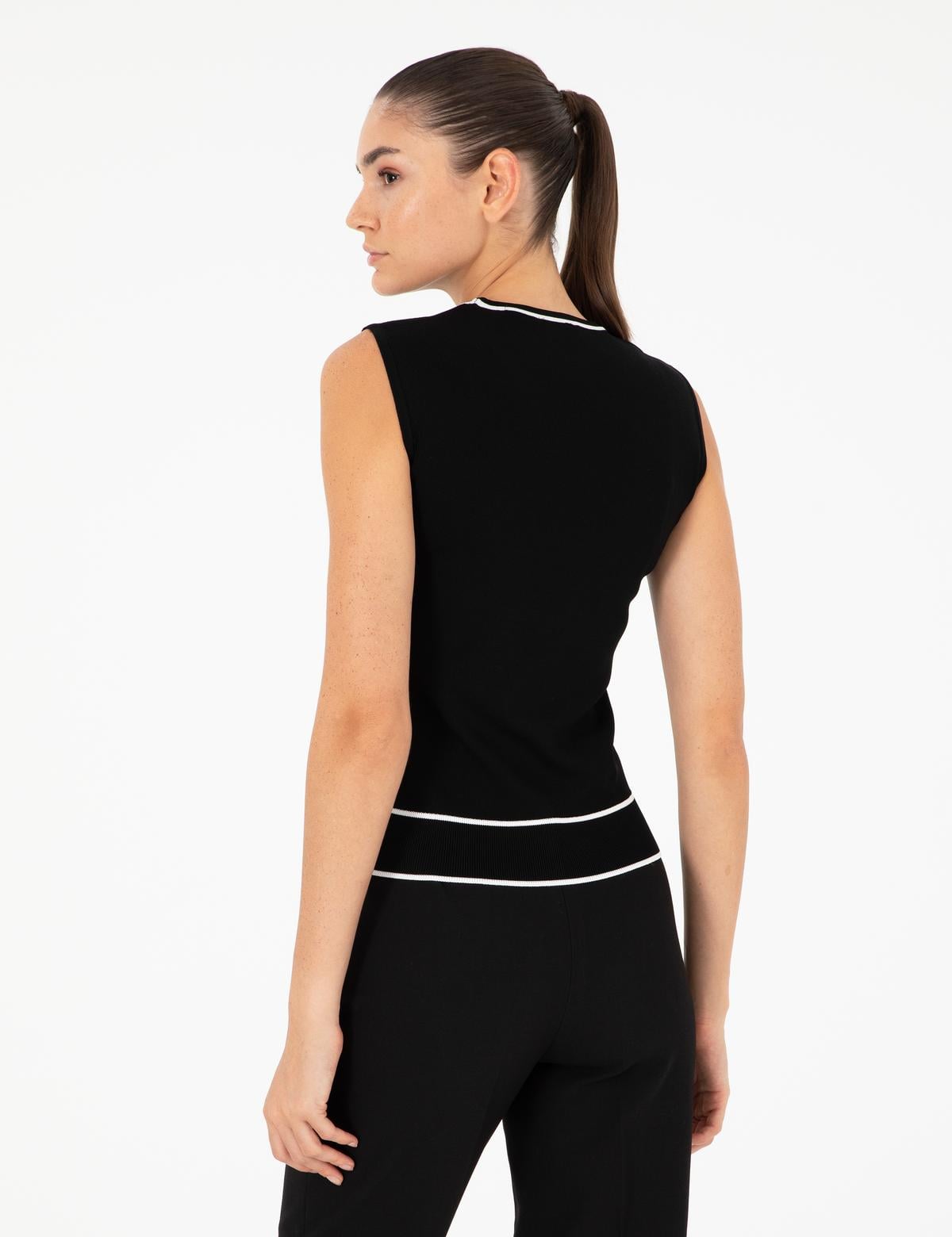 Siyah Slim Fit Triko Bluz - 50296459010