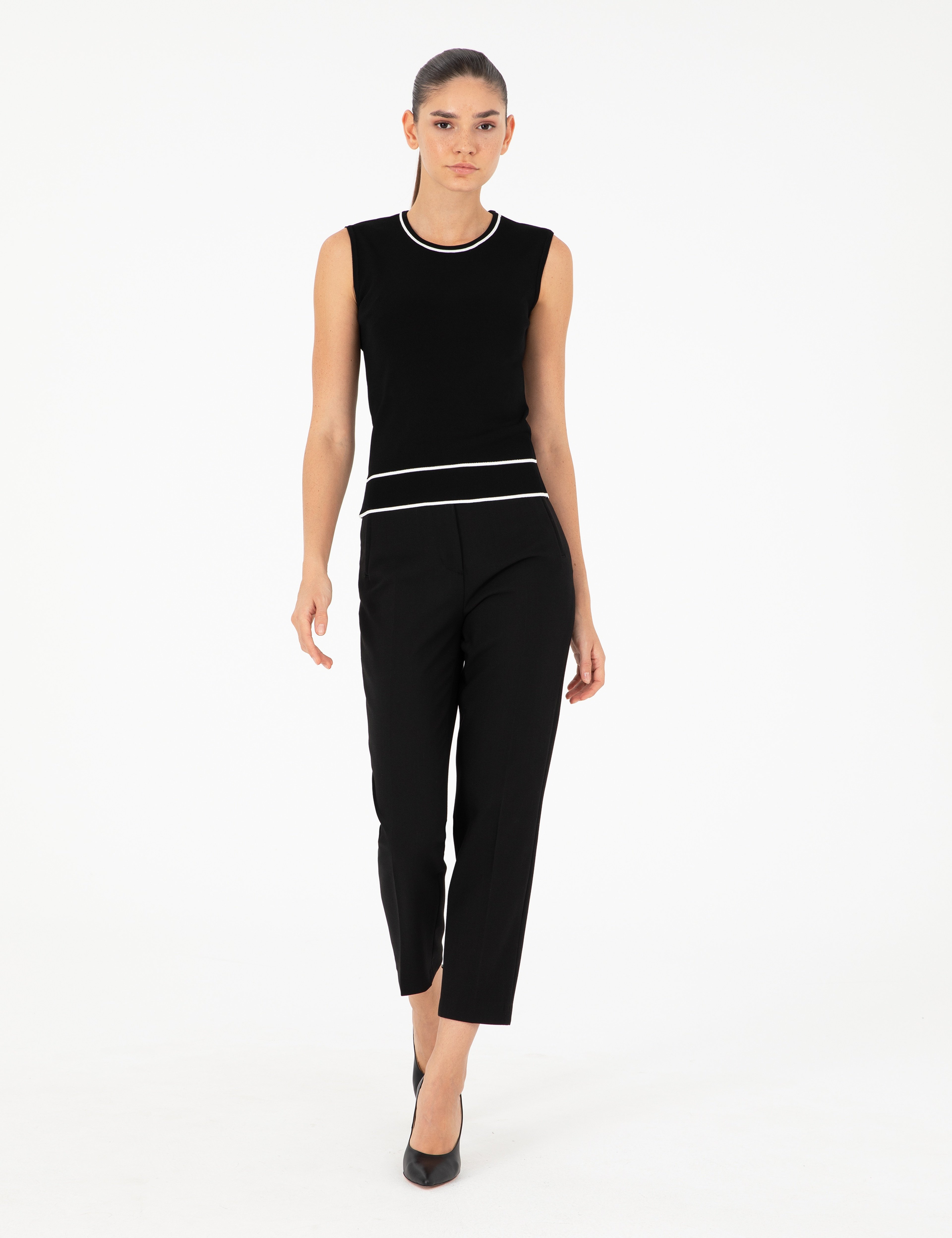 Siyah Slim Fit Triko Bluz