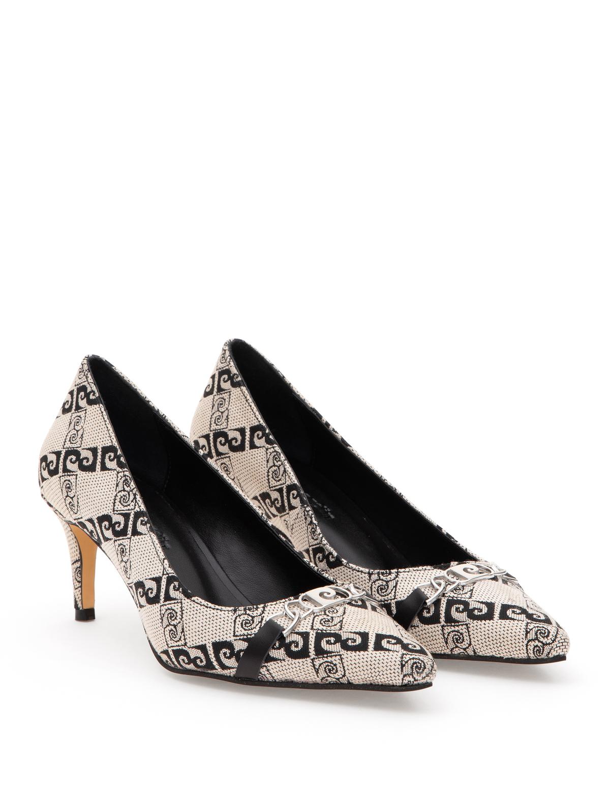 Siyah Desenli Topuklu Ayakkabı