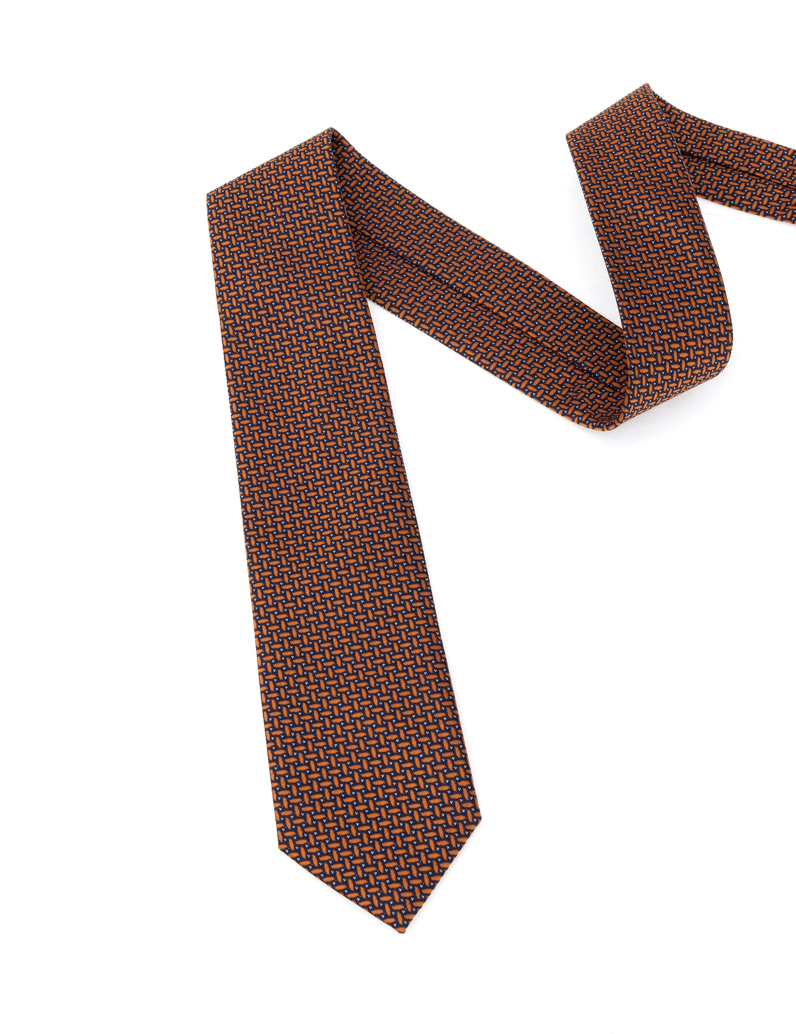 Turuncu Kravat