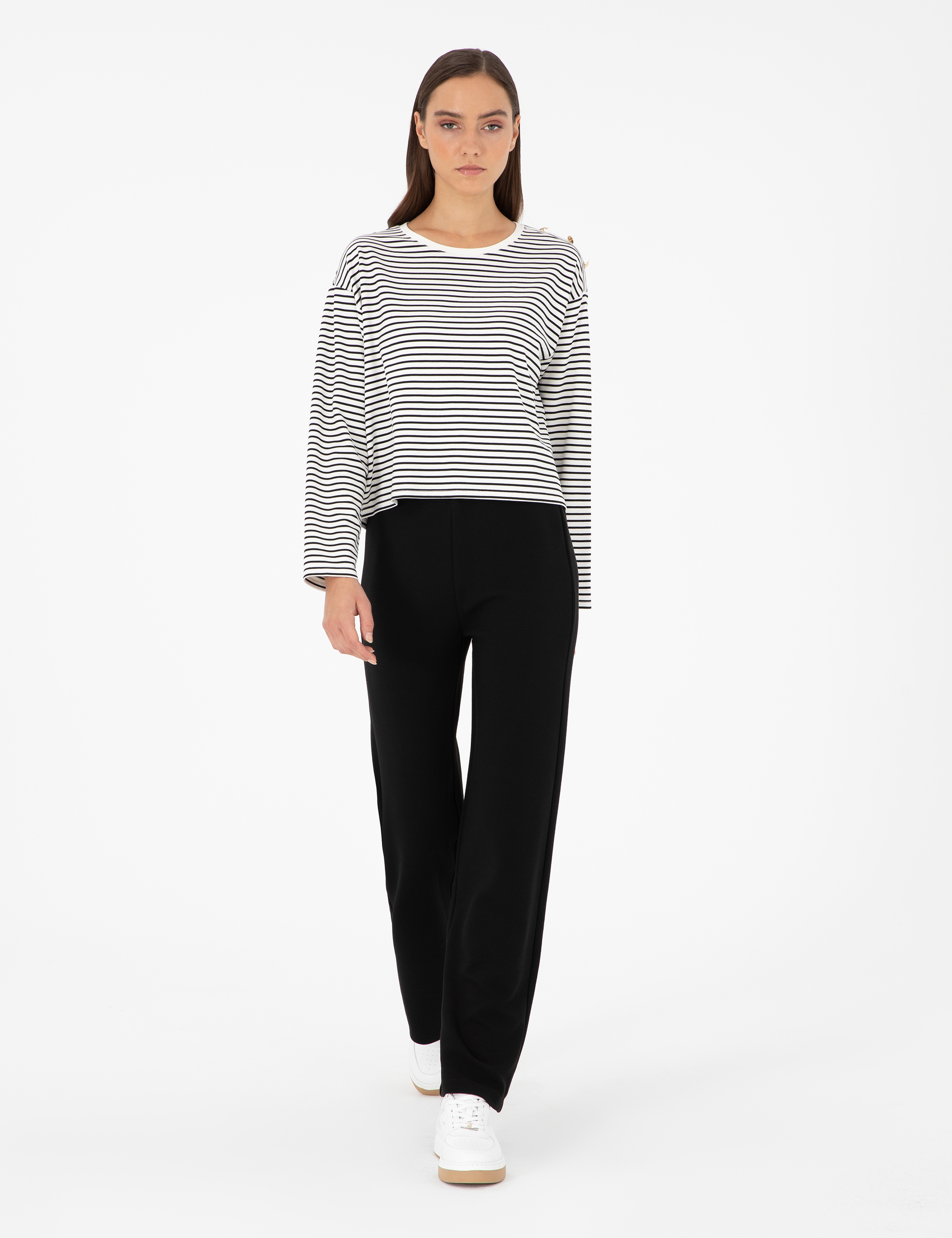Siyah Loose Fit Eşofman Altı - Image 3