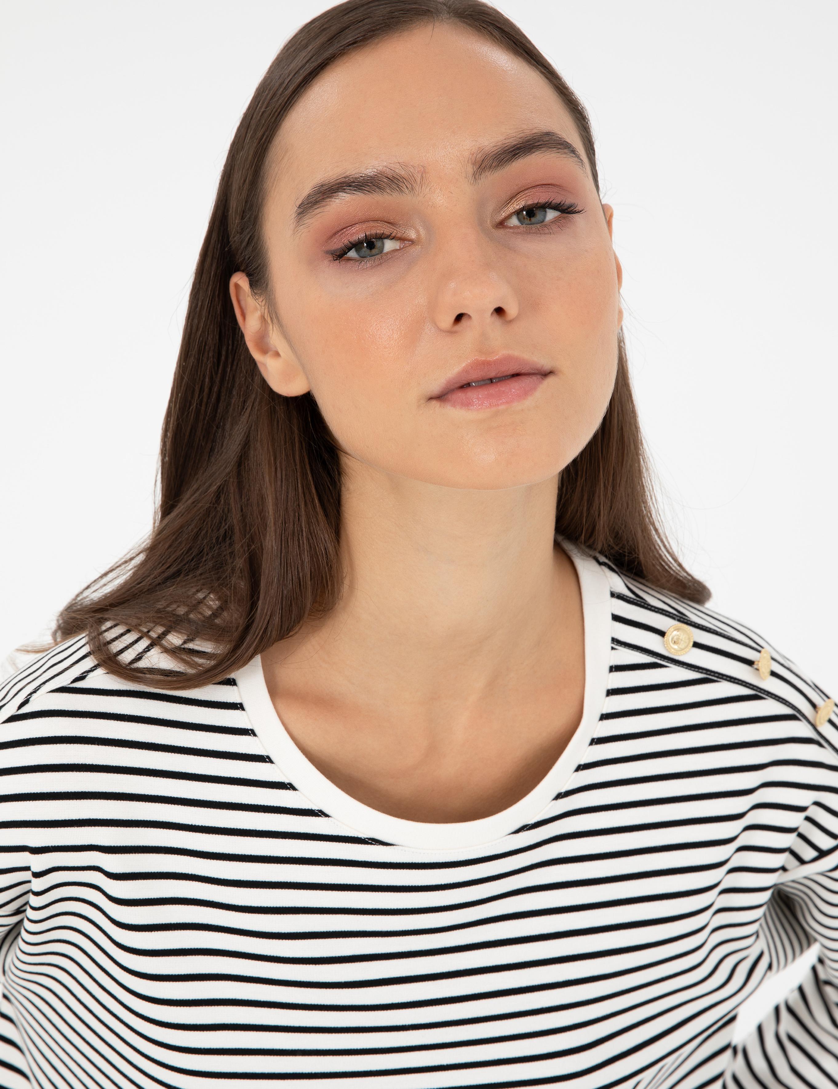 Ekru Regular Fit Sweatshirt