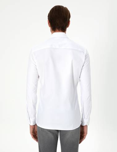 Beyaz Ekstra Slim Fit Uzun Kollu Gömlek