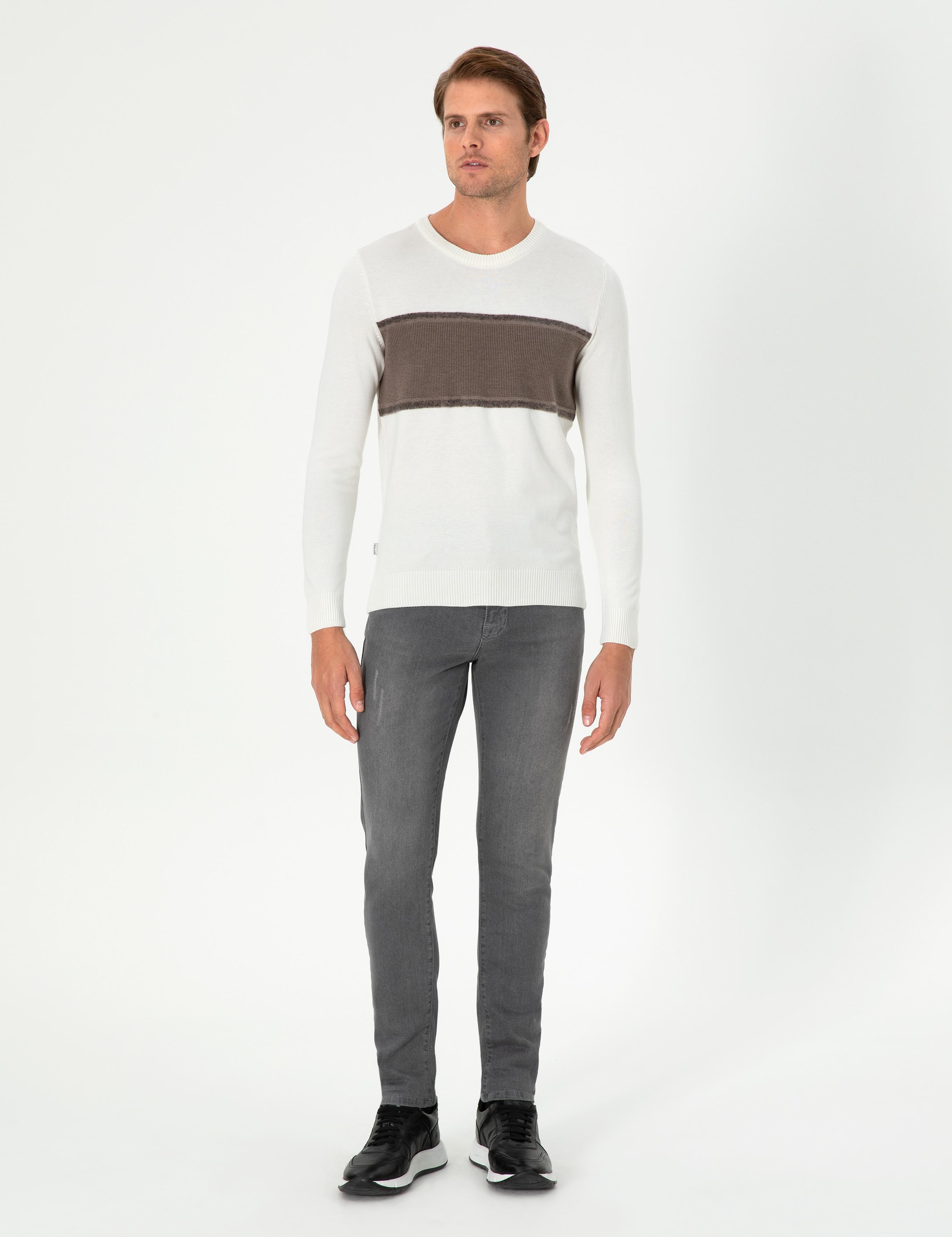 Ekru Slim Fit Bisiklet Yaka Yün Karışımlı Triko Kazak