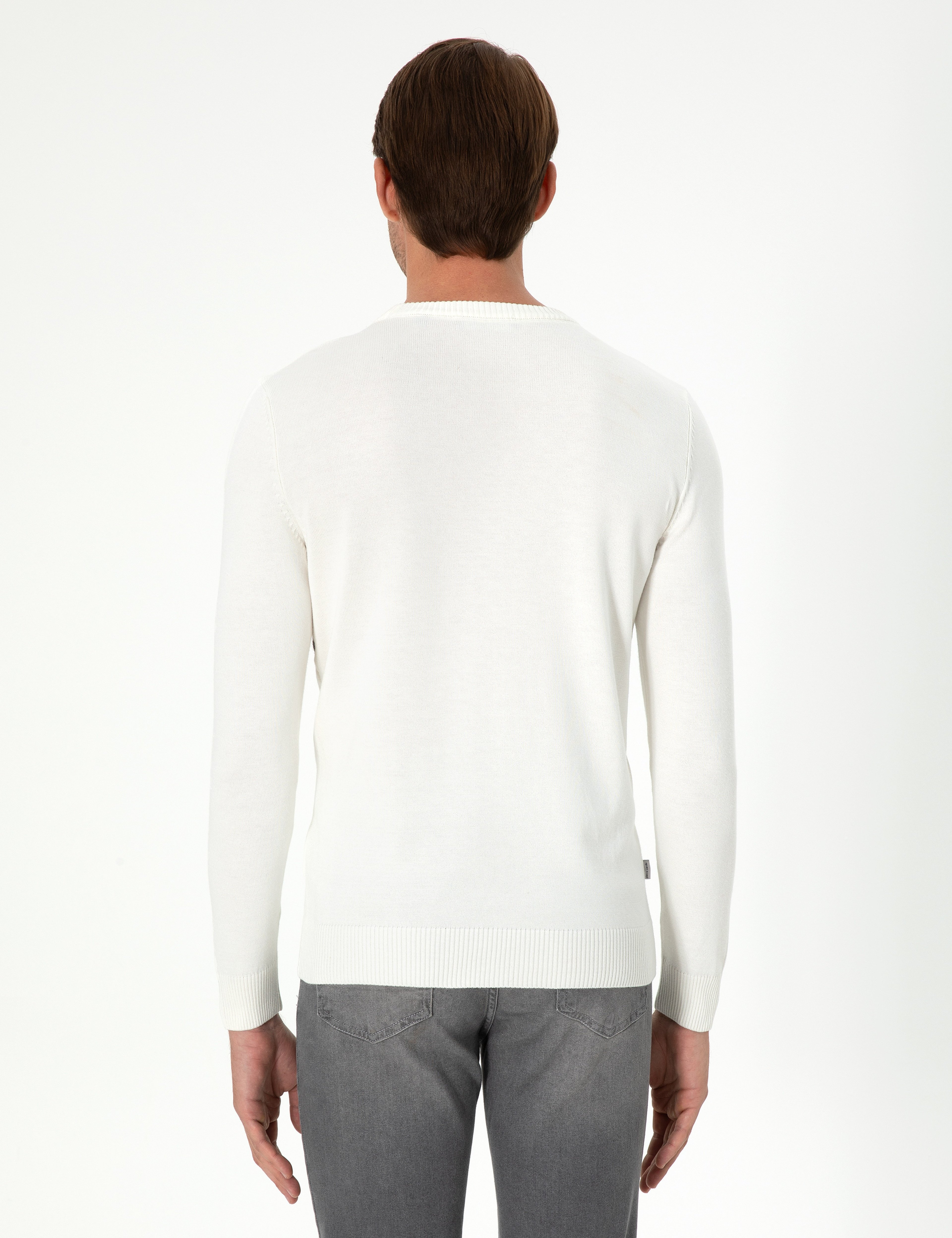 Ekru Slim Fit Bisiklet Yaka Yün Karışımlı Triko Kazak