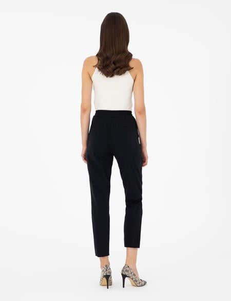 Siyah Carrot Fit Kumaş Pantolon - 50296809004