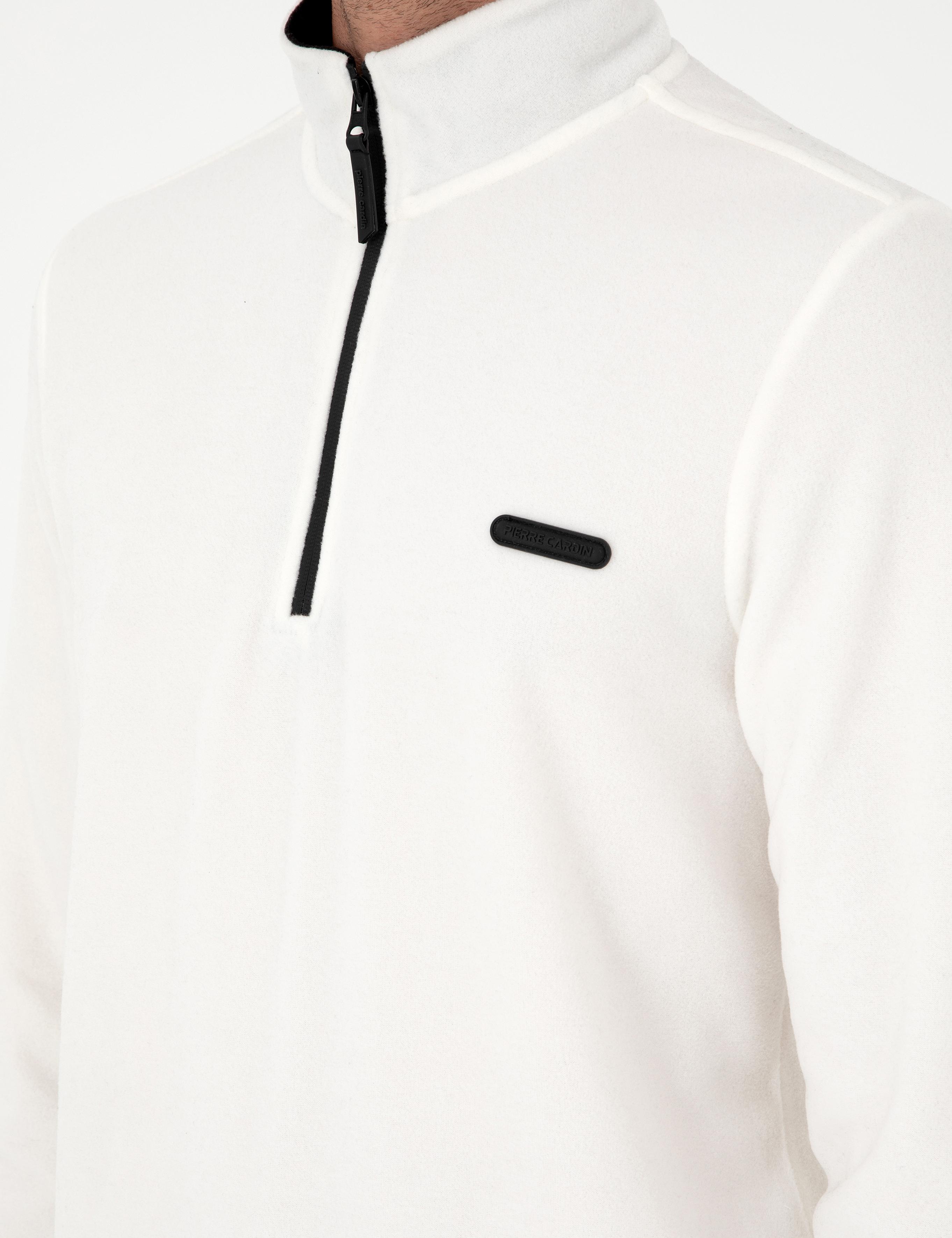 Beyaz Regular Fit Yarım Fermuarlı Polar Sweatshirt