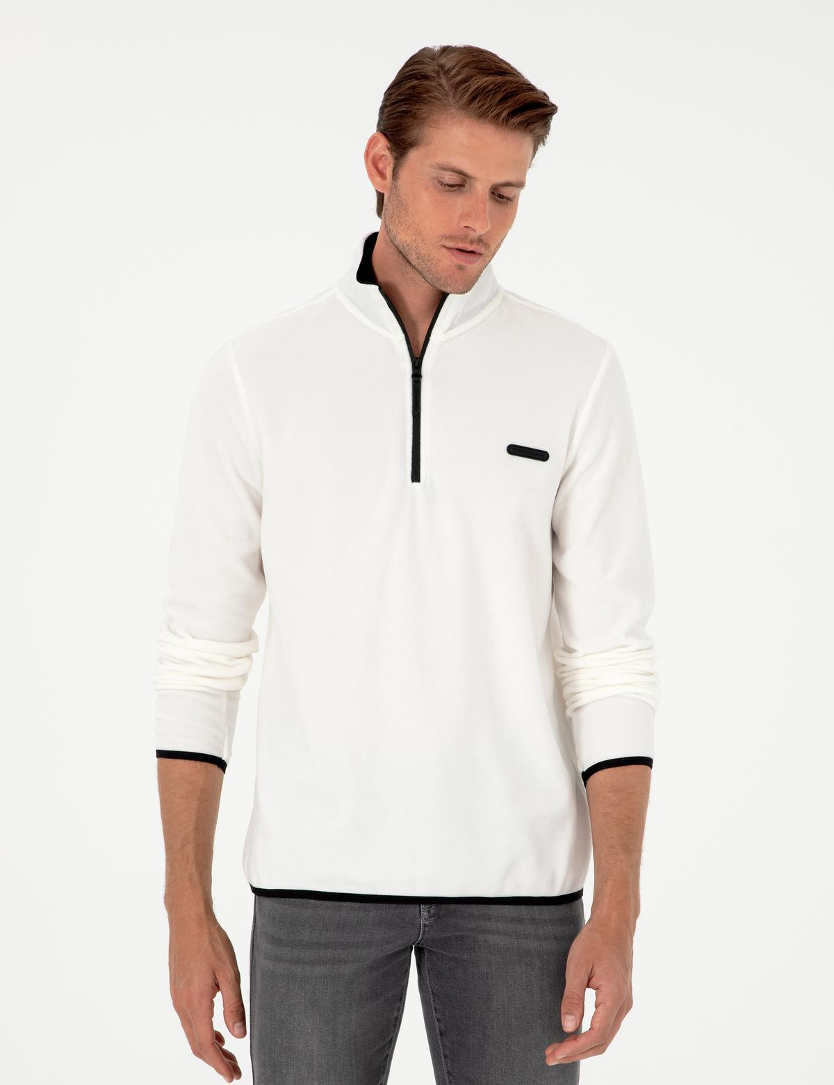 Beyaz Regular Fit Yarım Fermuarlı Polar Sweatshirt