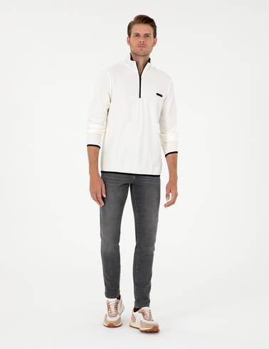 Beyaz Regular Fit Yarım Fermuarlı Polar Sweatshirt