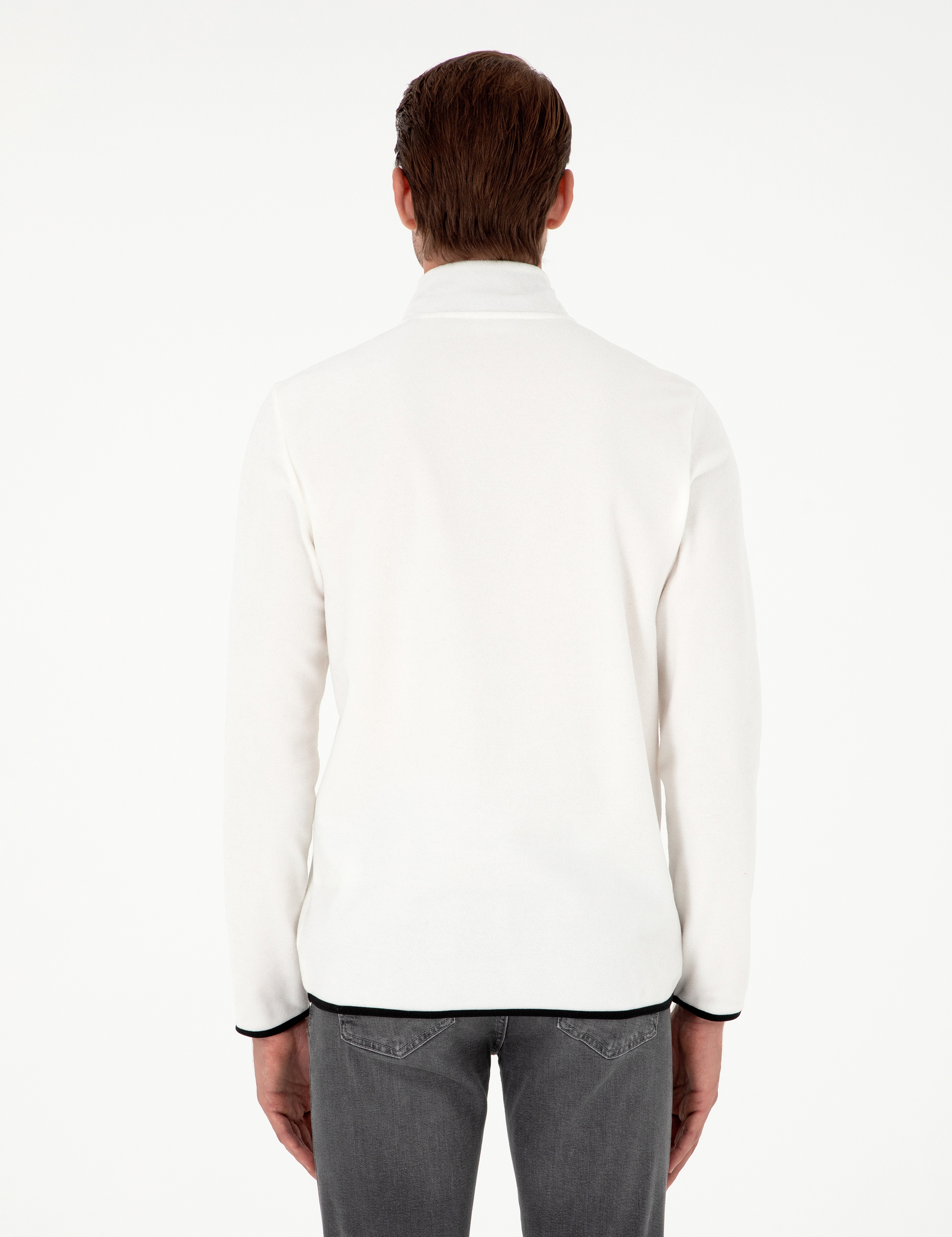 Beyaz Regular Fit Yarım Fermuarlı Polar Sweatshirt - Image 5