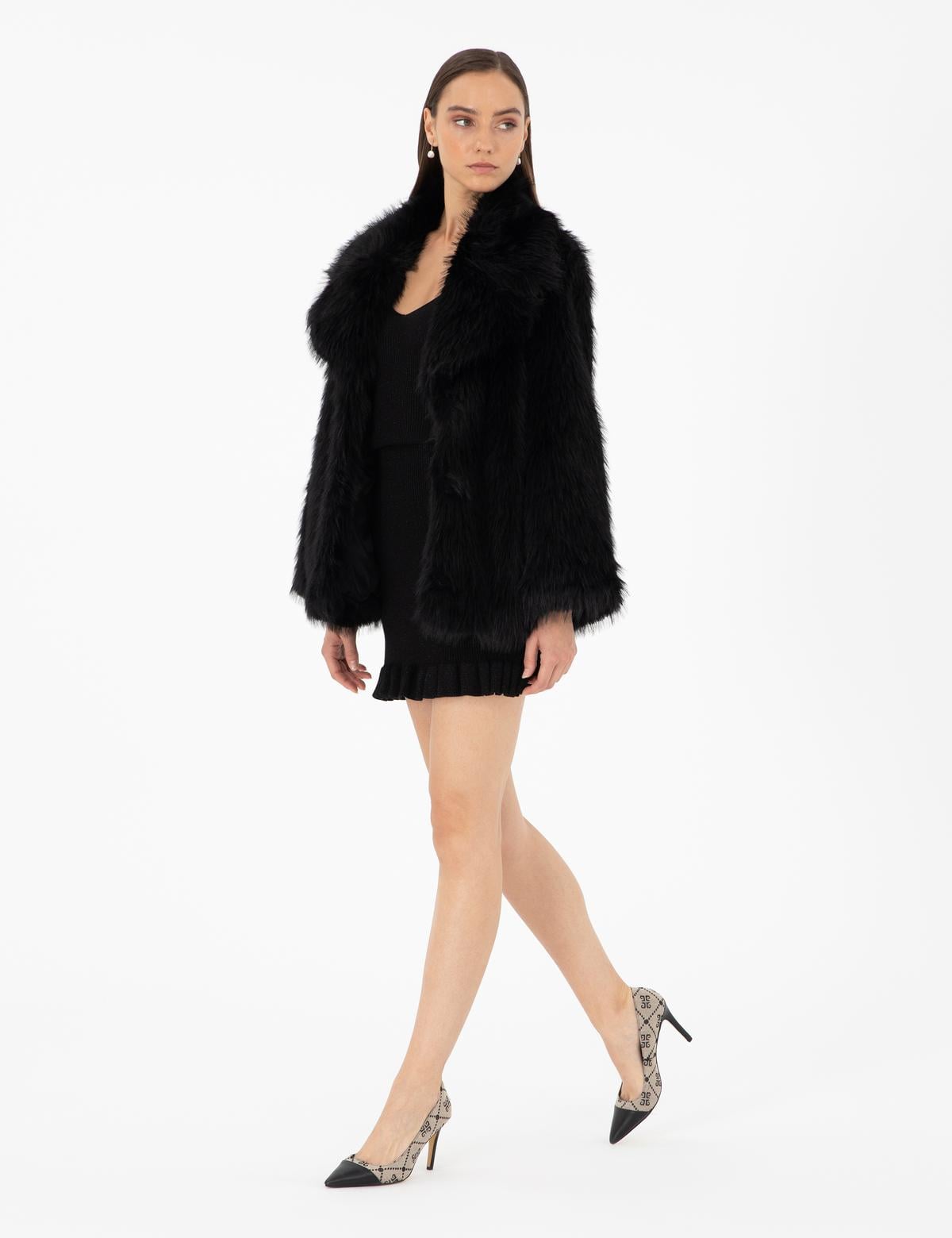 Siyah Comfort Fit Suni Kürk - 50295330012