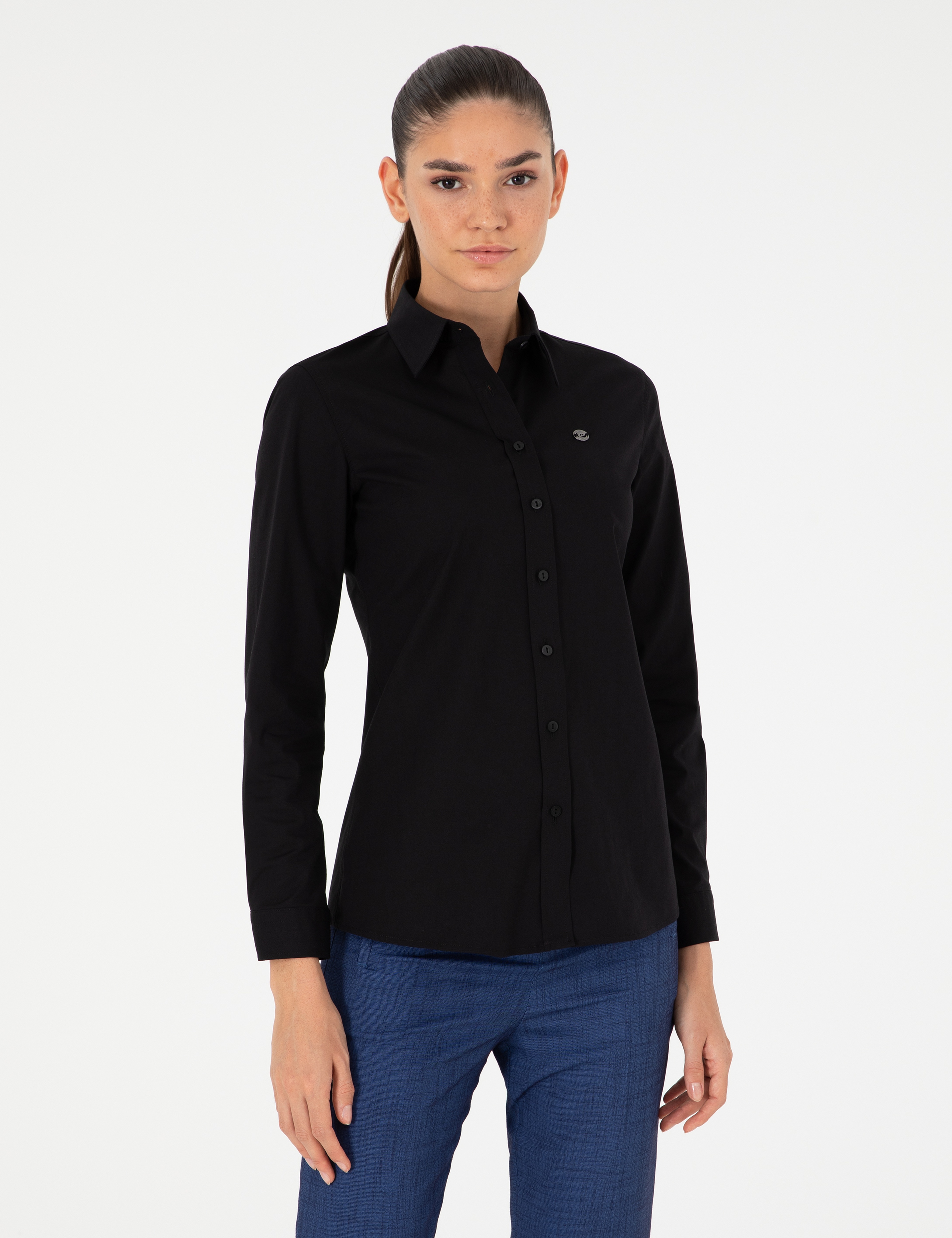Siyah Slim Fit Uzun Kollu Gömlek - Image 1