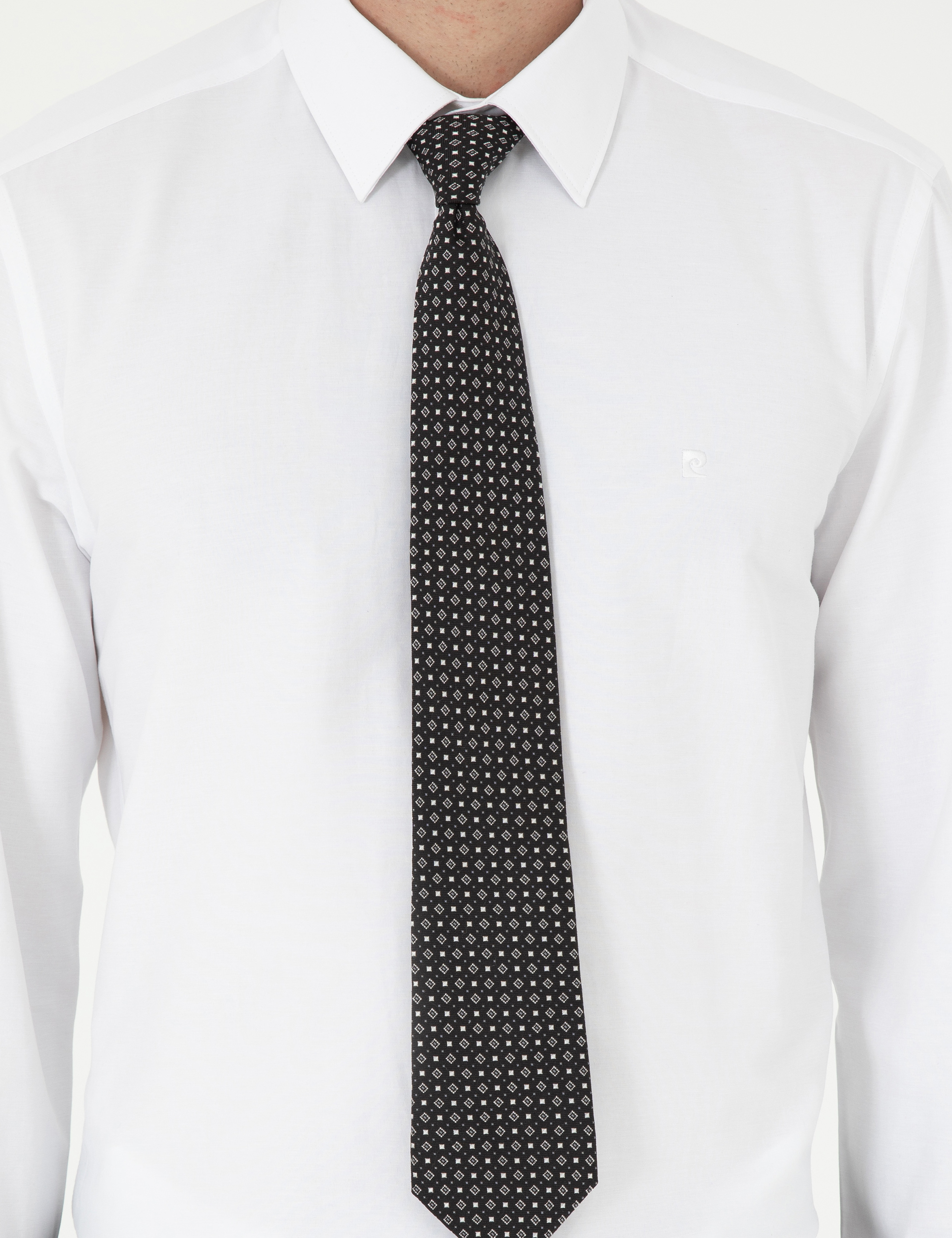 Beyaz Slim Fit Uzun Kollu Basic Gömlek