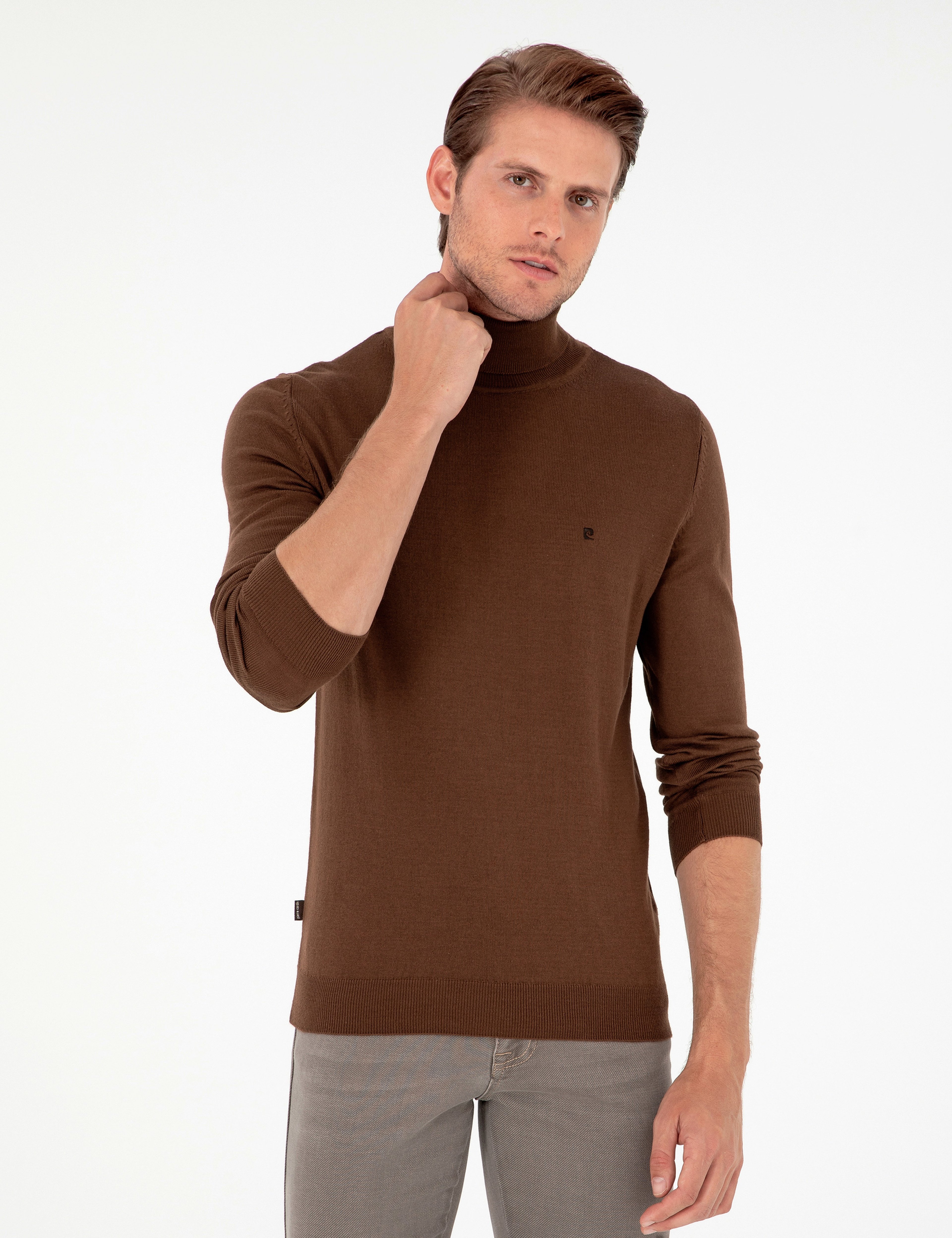 Koyu Kahverengi Slim Fit Balıkçı Yaka Basic Triko Kazak - Image 1