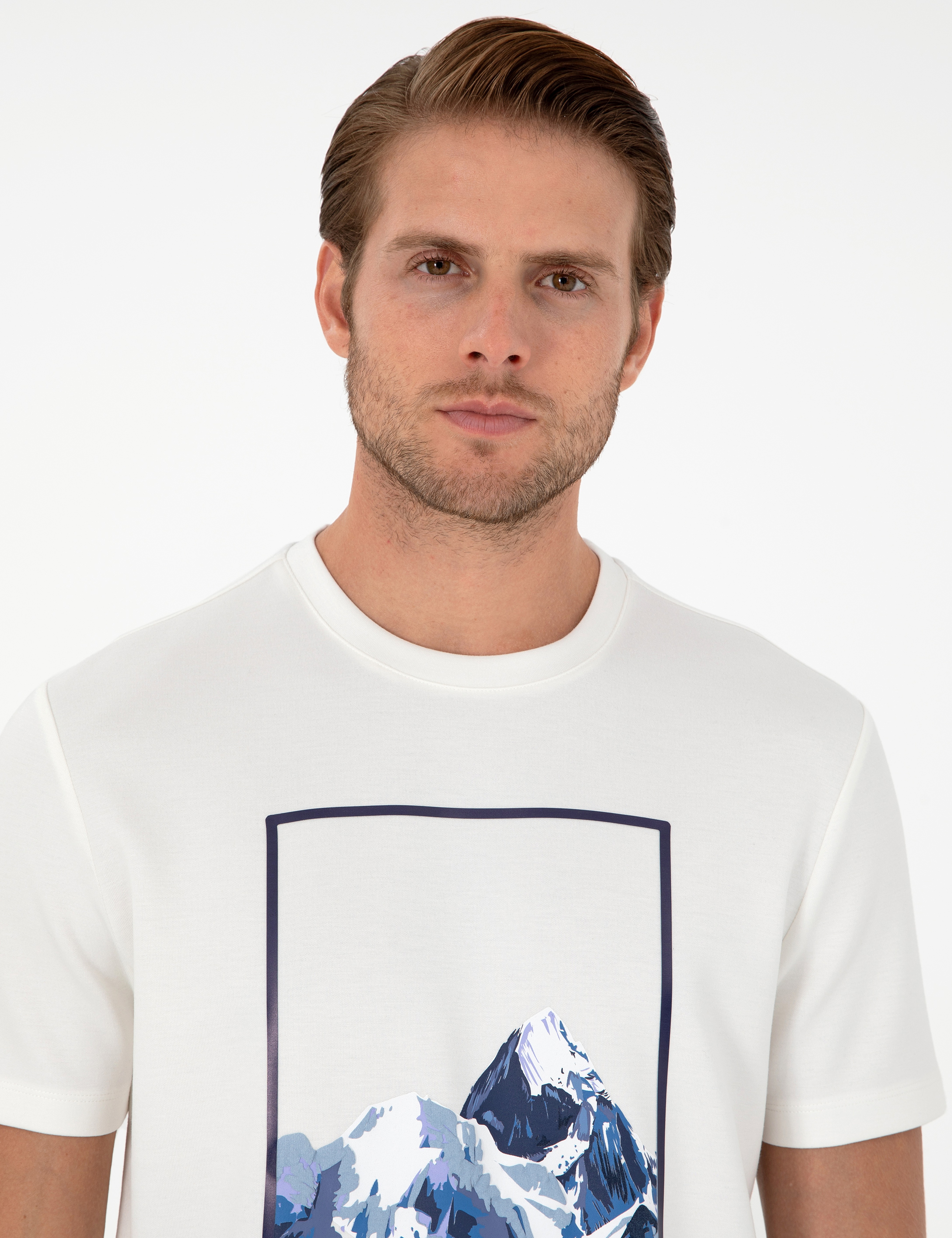 Ekru Regular Fit Tişört - Image 2