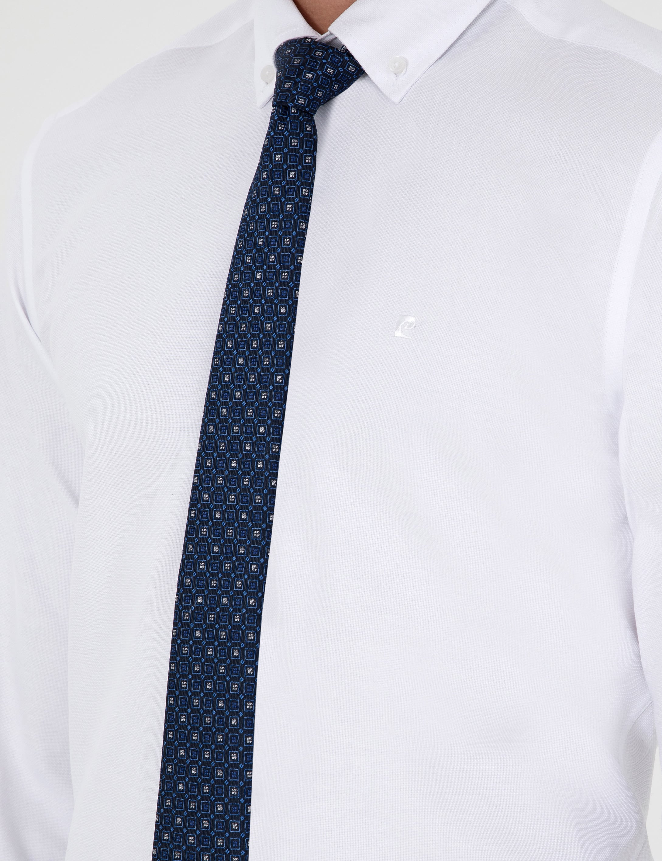 Beyaz Slim Fit Uzun Kollu Gömlek