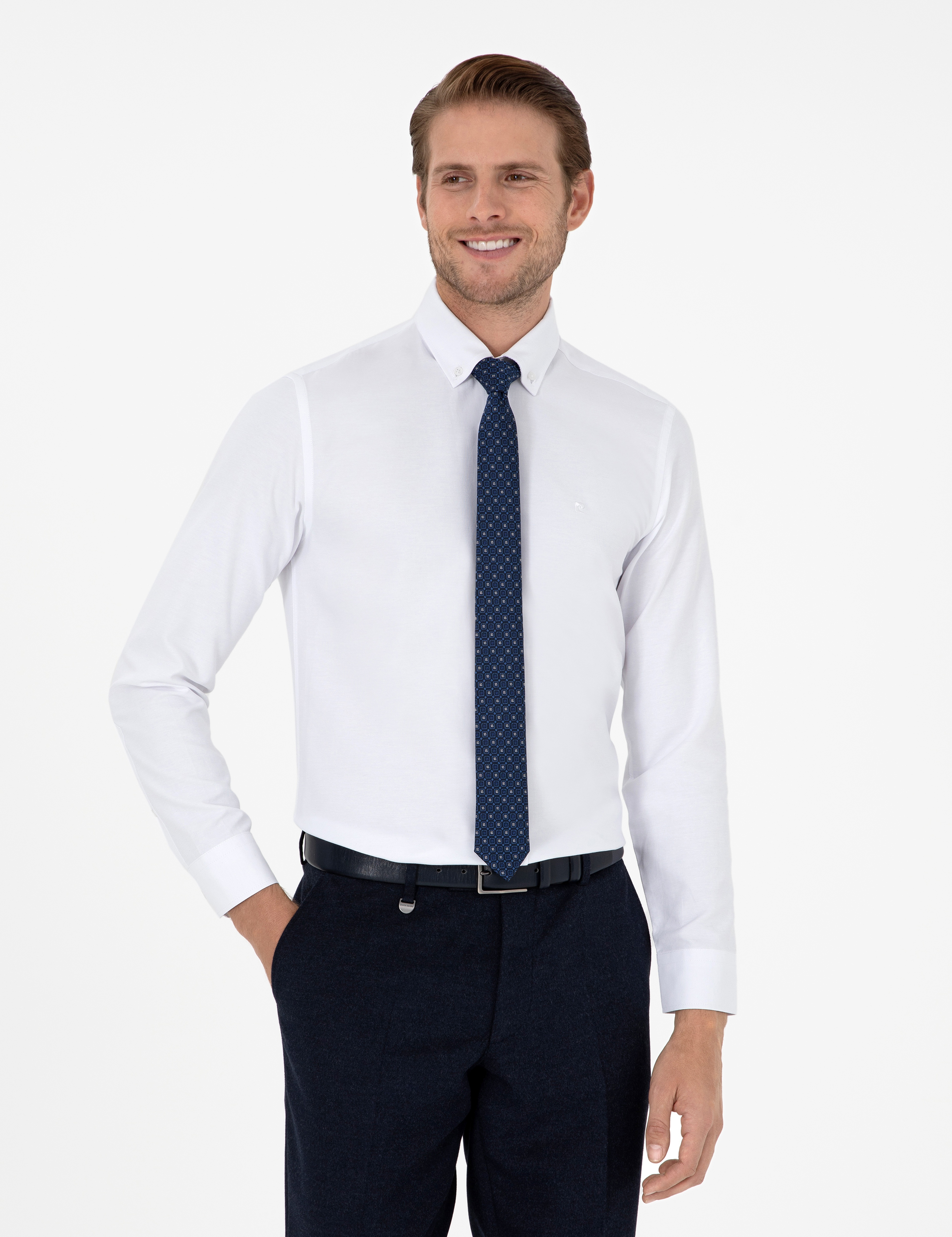 Beyaz Slim Fit Uzun Kollu Gömlek