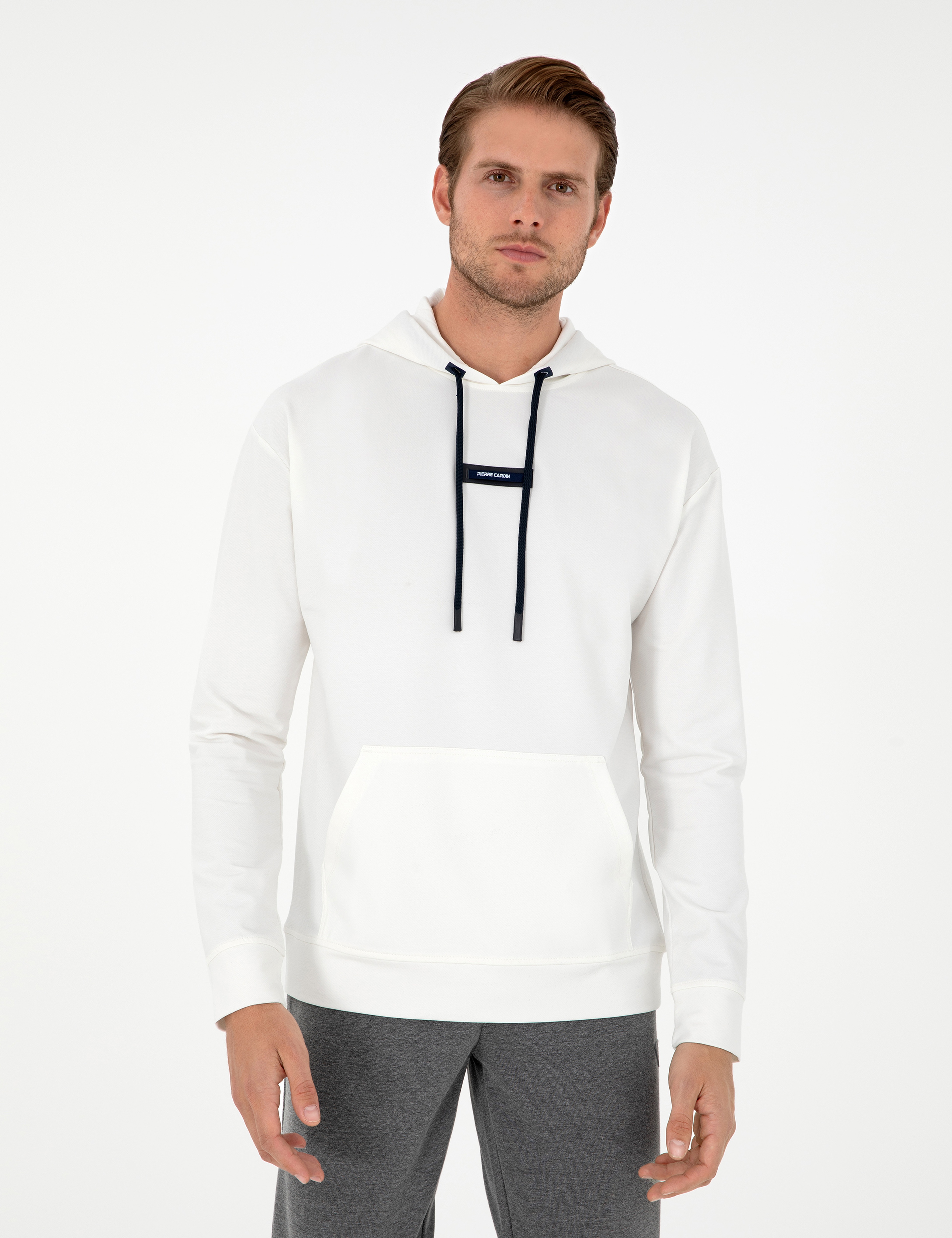 Beyaz 2 İplik Comfort Fit Kapüşonlu Sweatshirt - Image 3