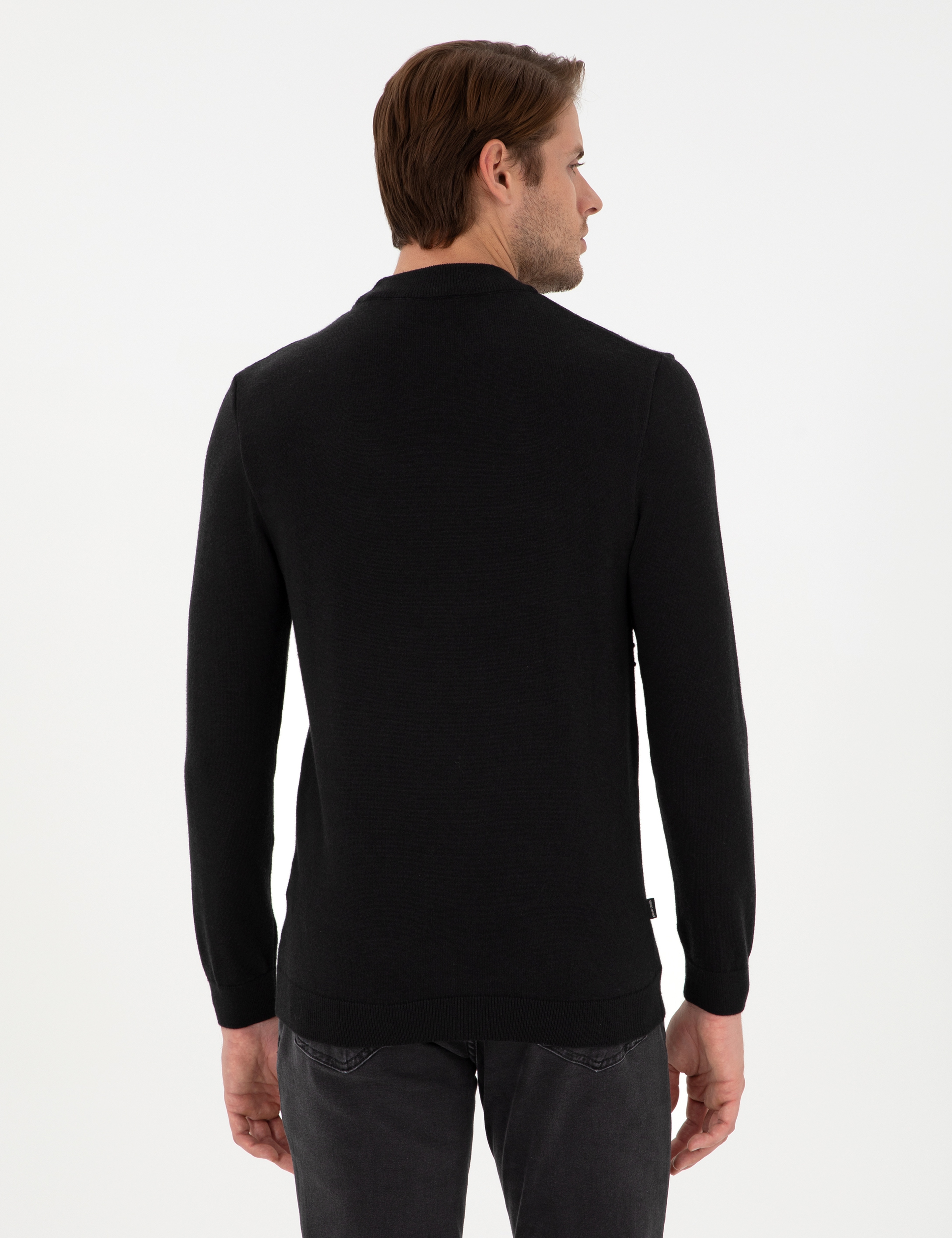 Siyah Slim Fit Çeyrek Yaka Yün Karışımlı Triko Kazak