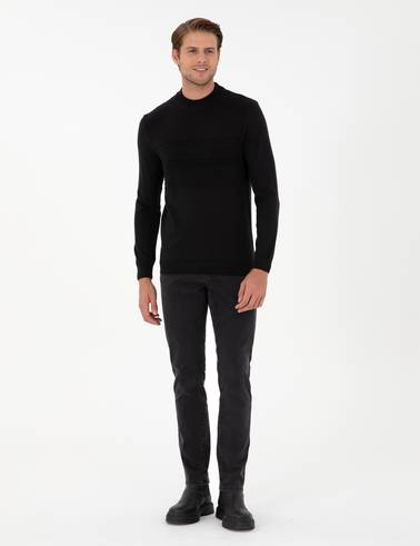 Siyah Slim Fit Çeyrek Yaka Yün Karışımlı Triko Kazak