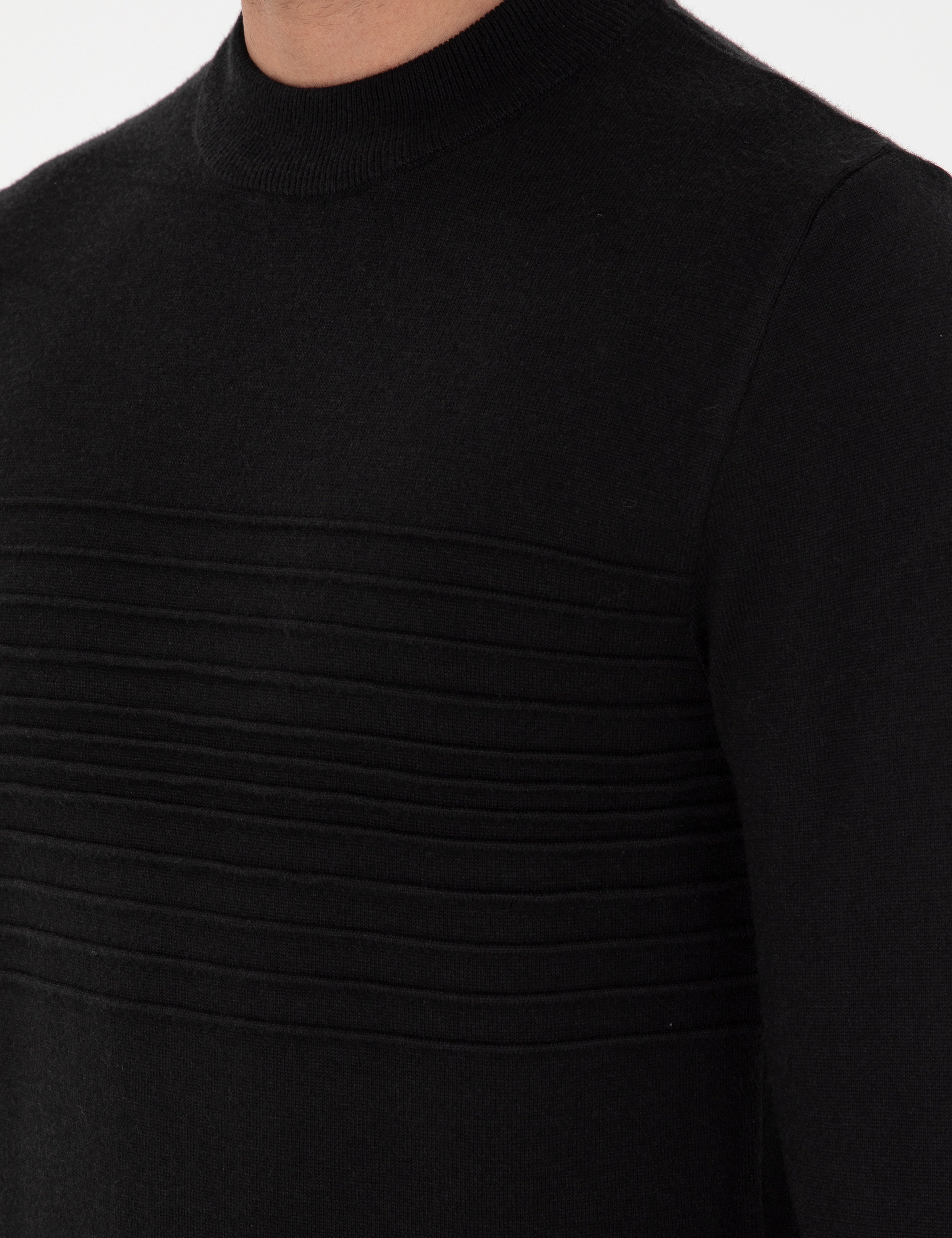 Siyah Slim Fit Çeyrek Yaka Yün Karışımlı Triko Kazak