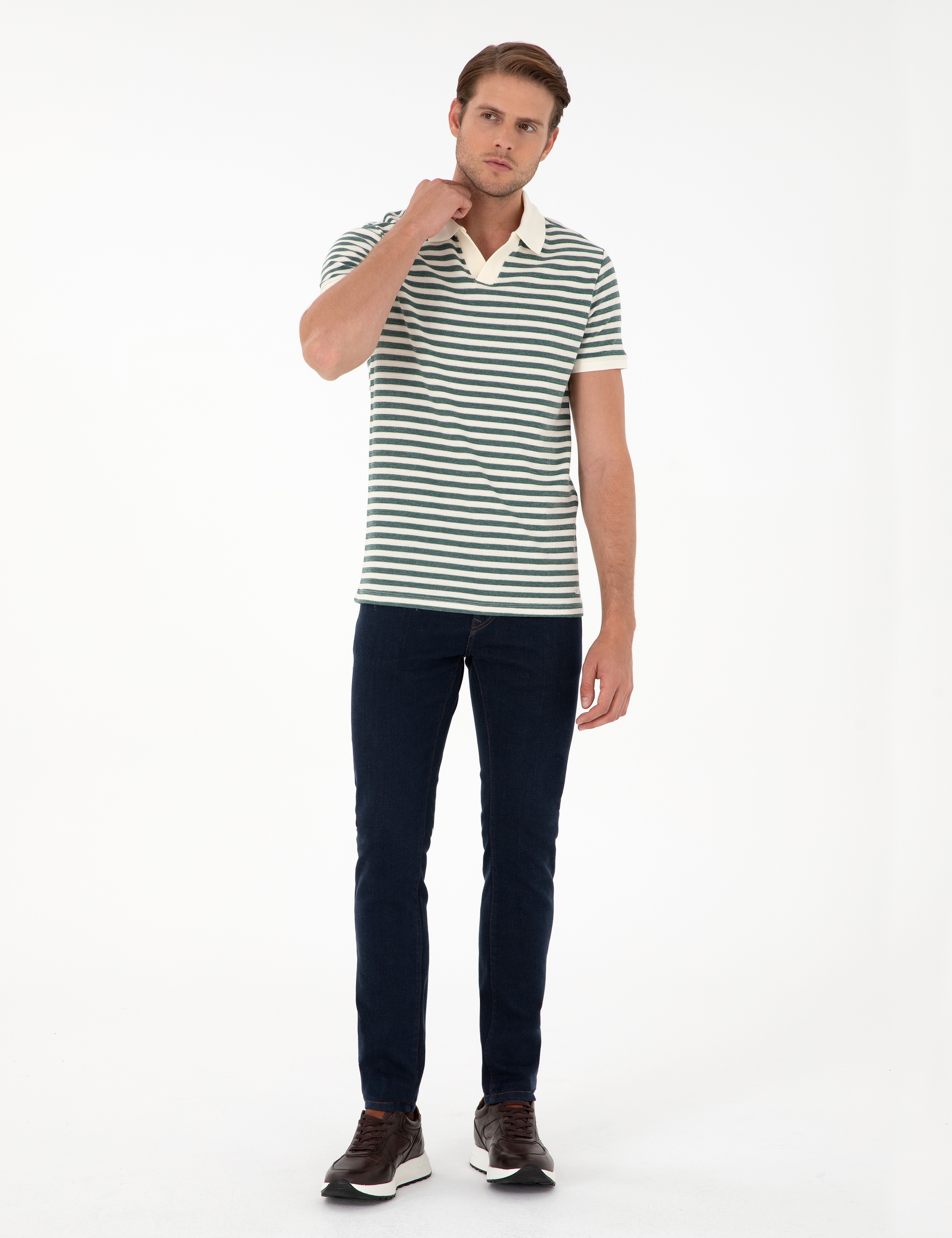 Yeşil Slim Fit Apaş Yaka Tişört - Image 4
