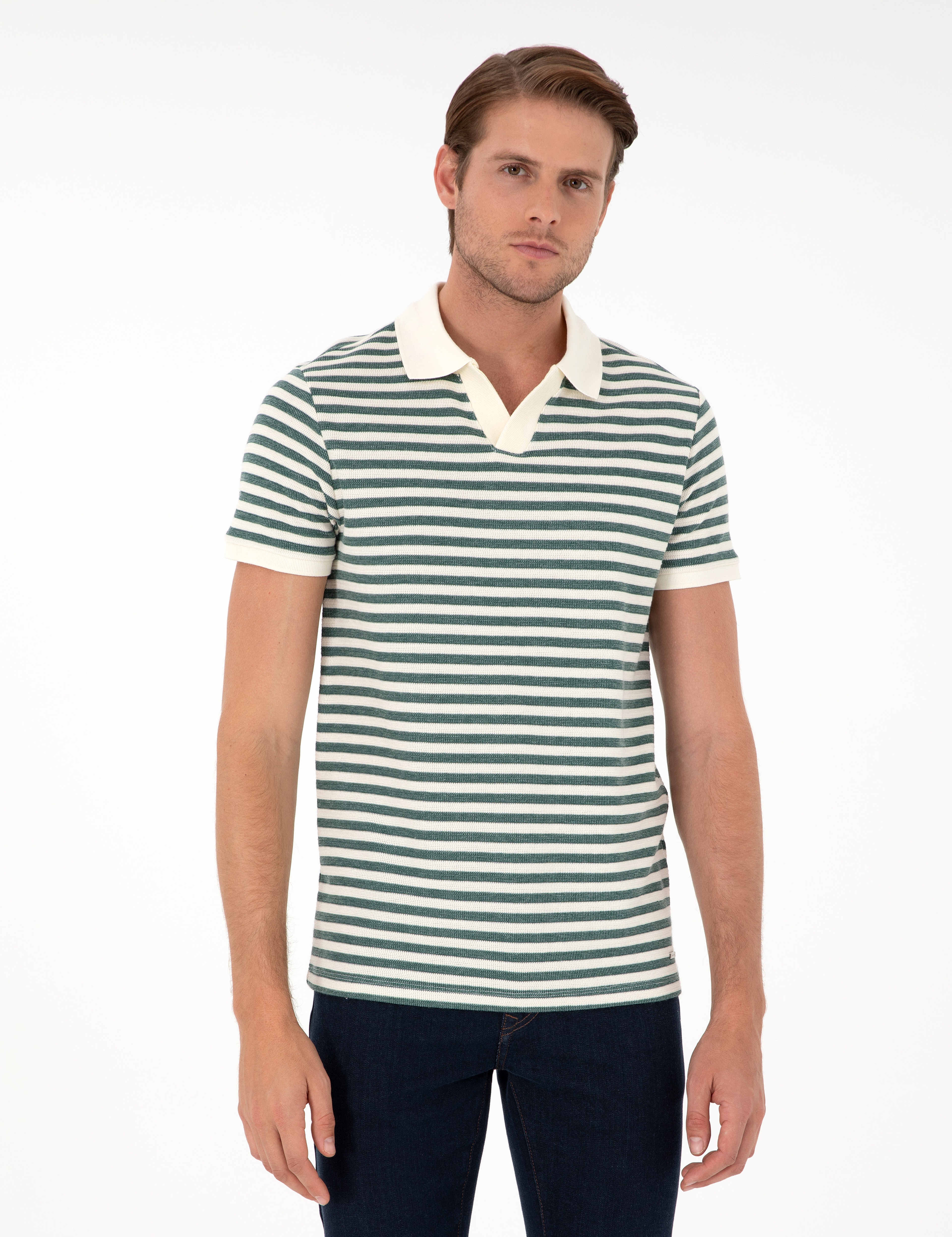 Yeşil Slim Fit Apaş Yaka Tişört - Image 1