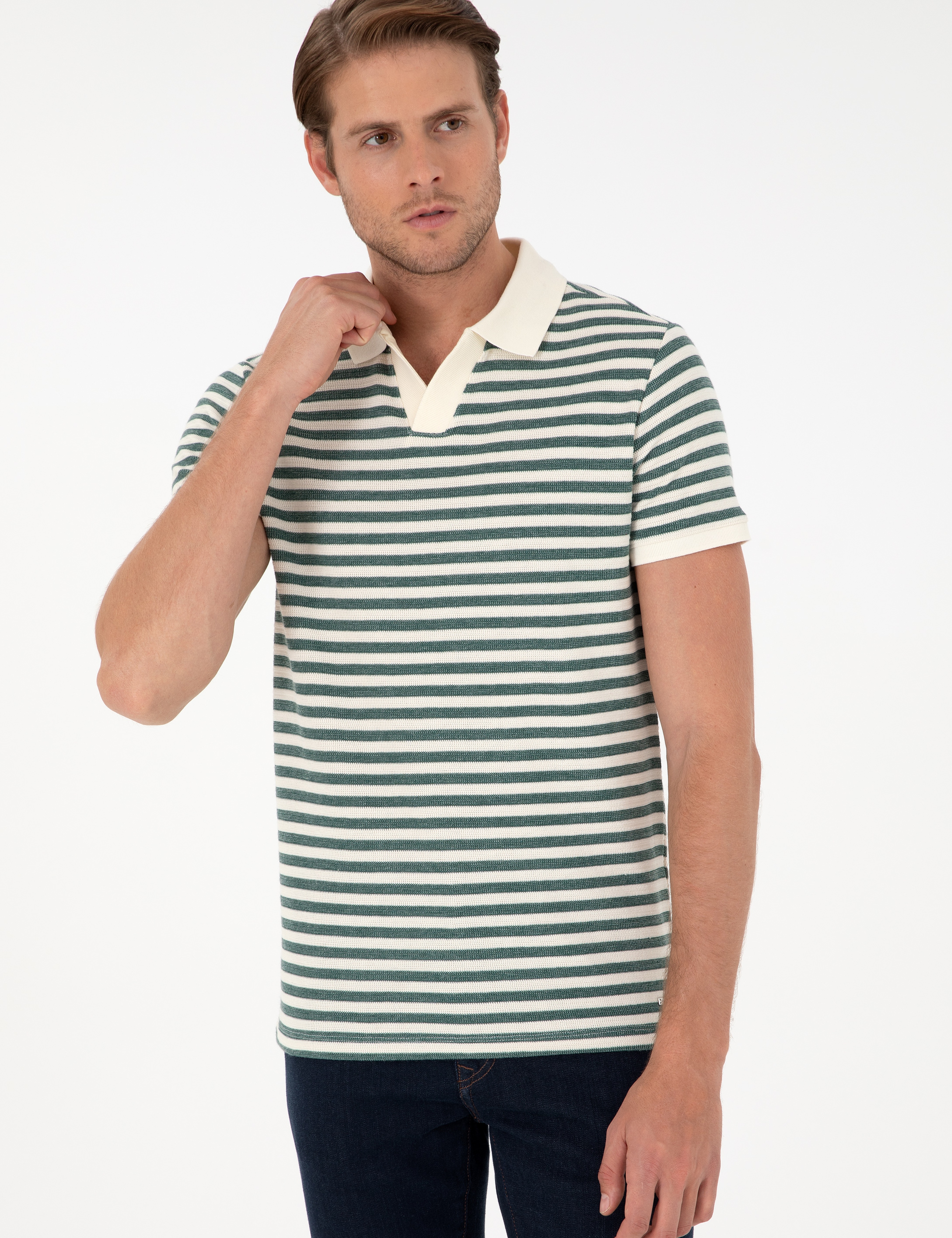 Yeşil Slim Fit Apaş Yaka Tişört - Image 3