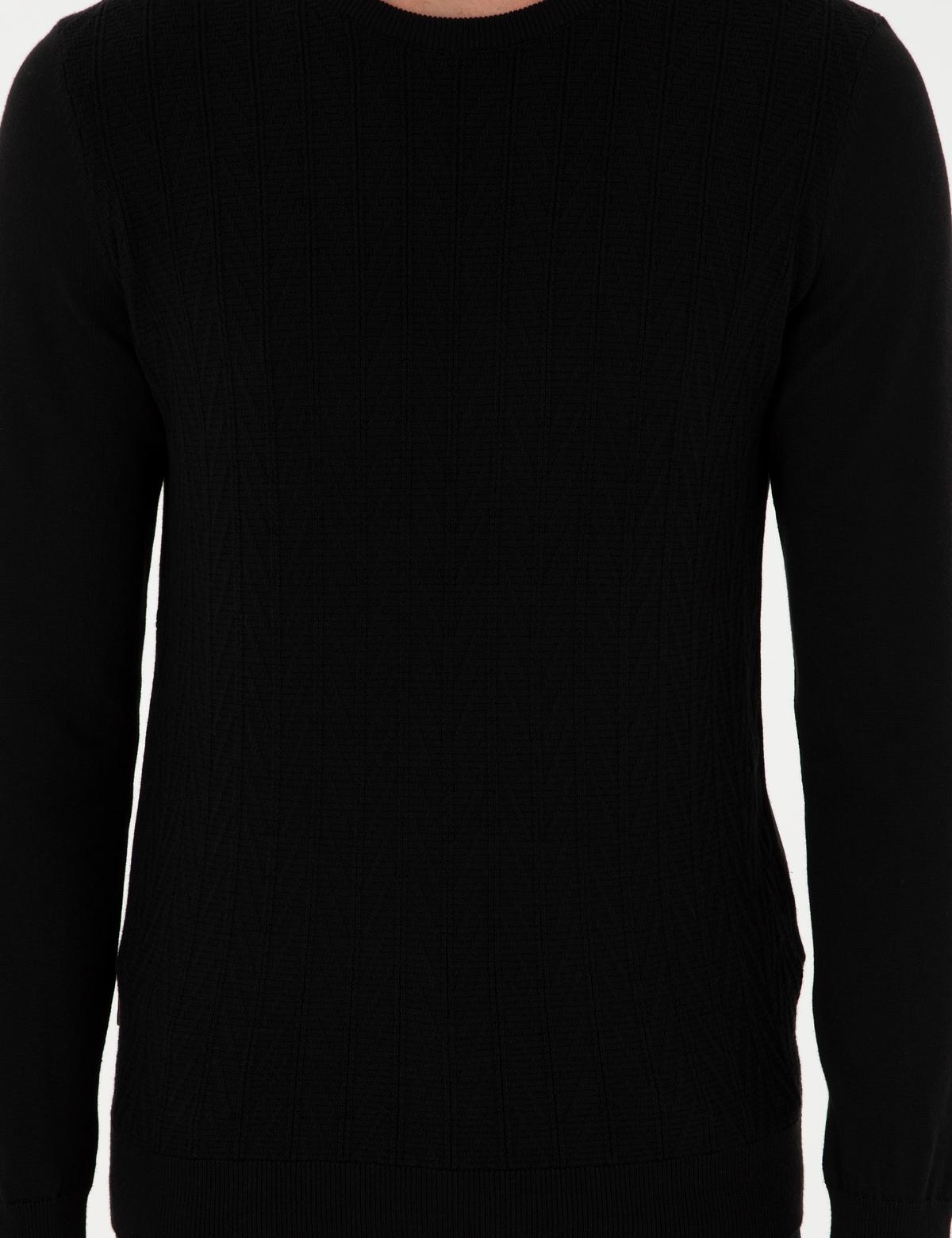 Siyah Slim Fit Bisiklet Yaka Triko Kazak - 50300499008