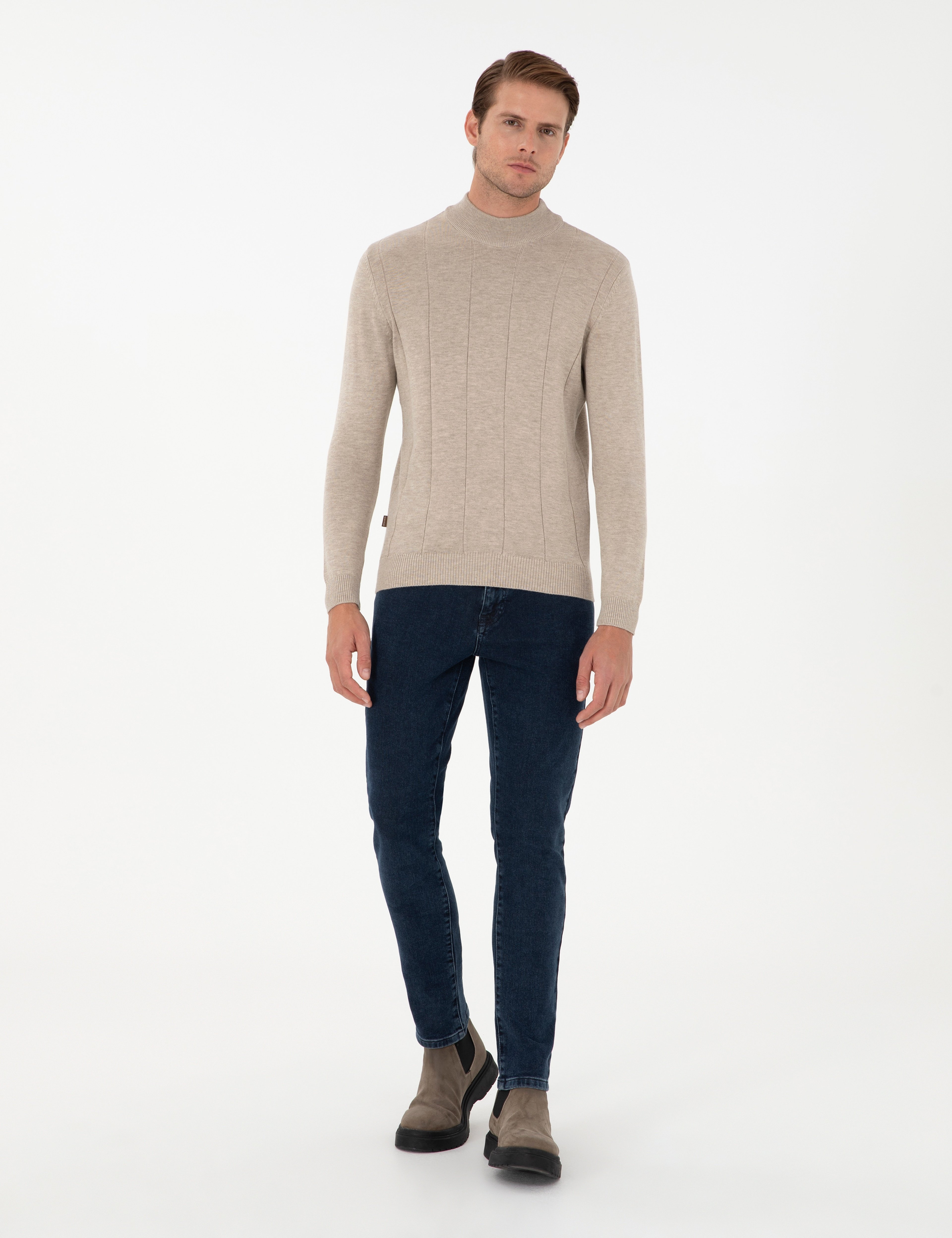 Kum Melanj Slim Fit Yarım Balıkçı Yaka Triko Kazak