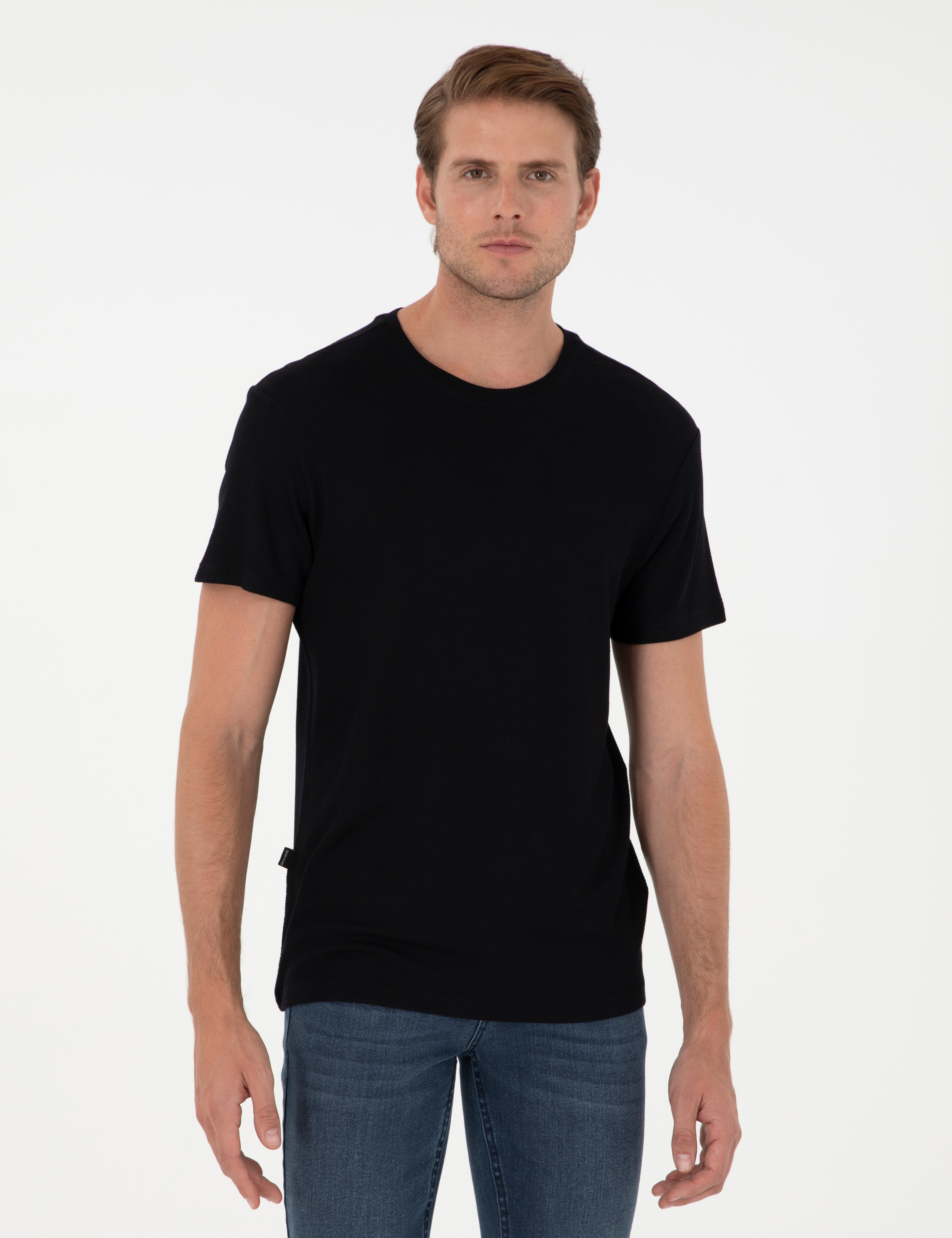 Siyah Slim Fit Bisiklet Yaka Basic Tişört