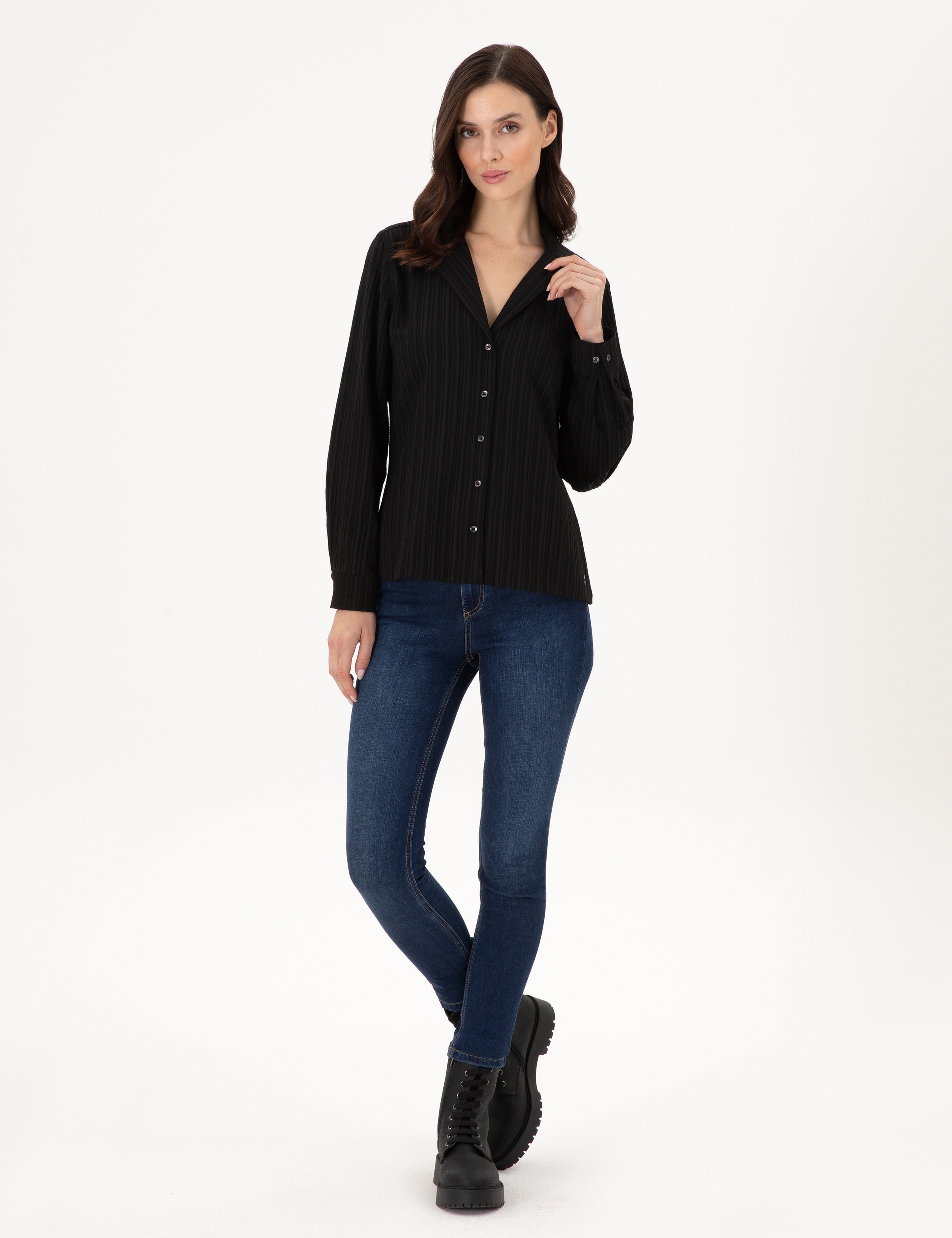 Siyah Regular Fit Uzun Kollu Gömlek