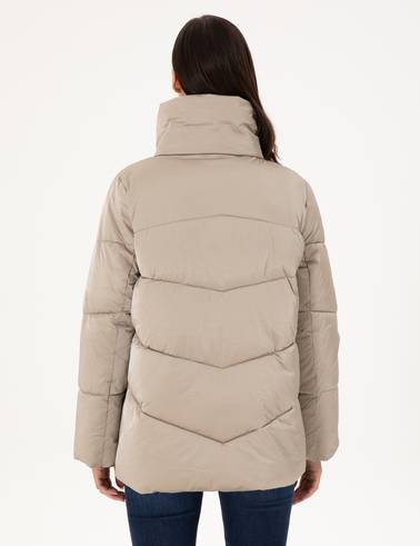 Bej Mont
