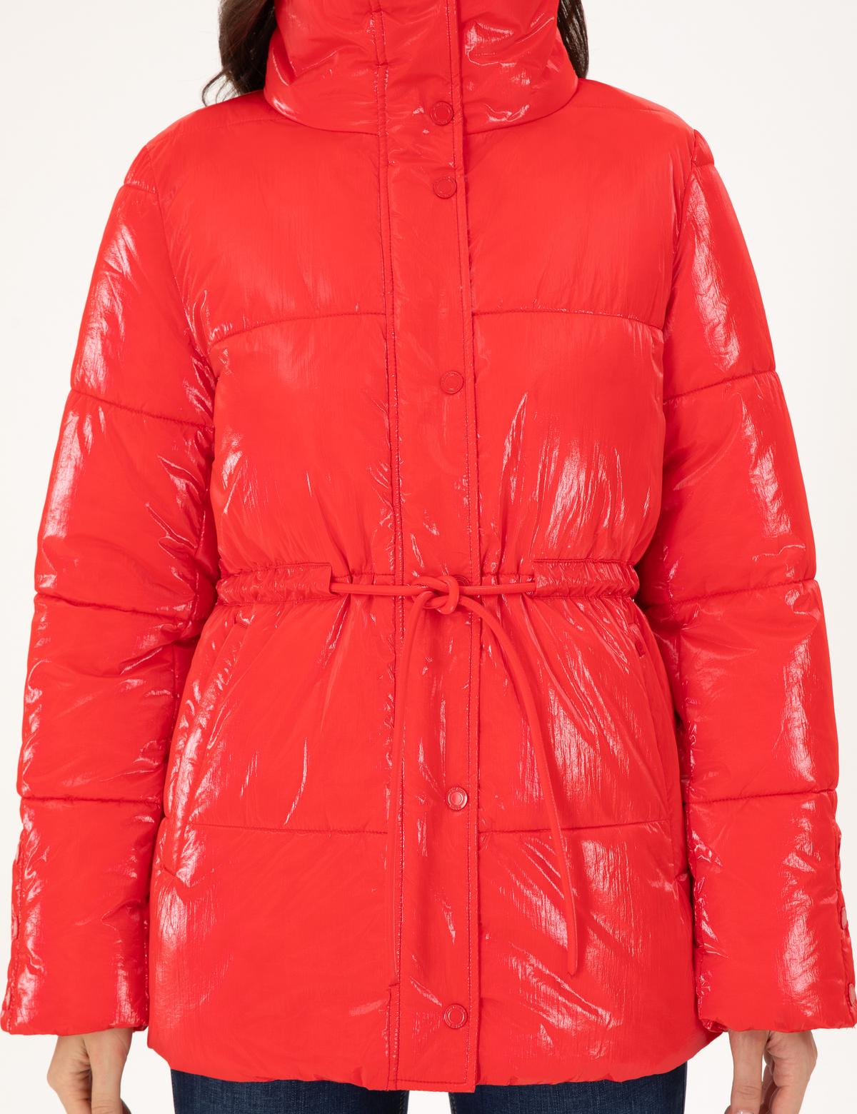 Kırmızı Parlak Mont - 50290326032