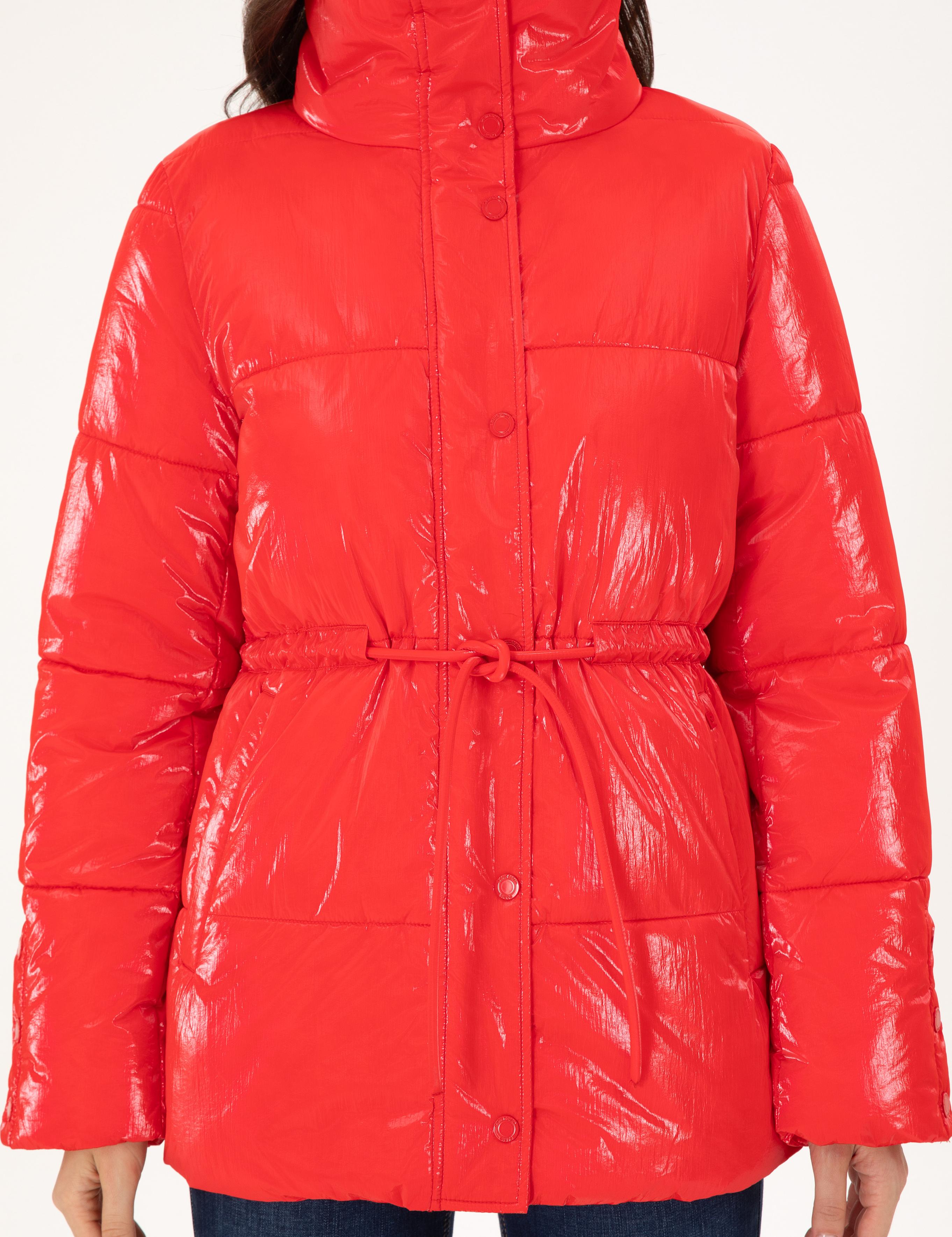 Kırmızı Parlak Mont