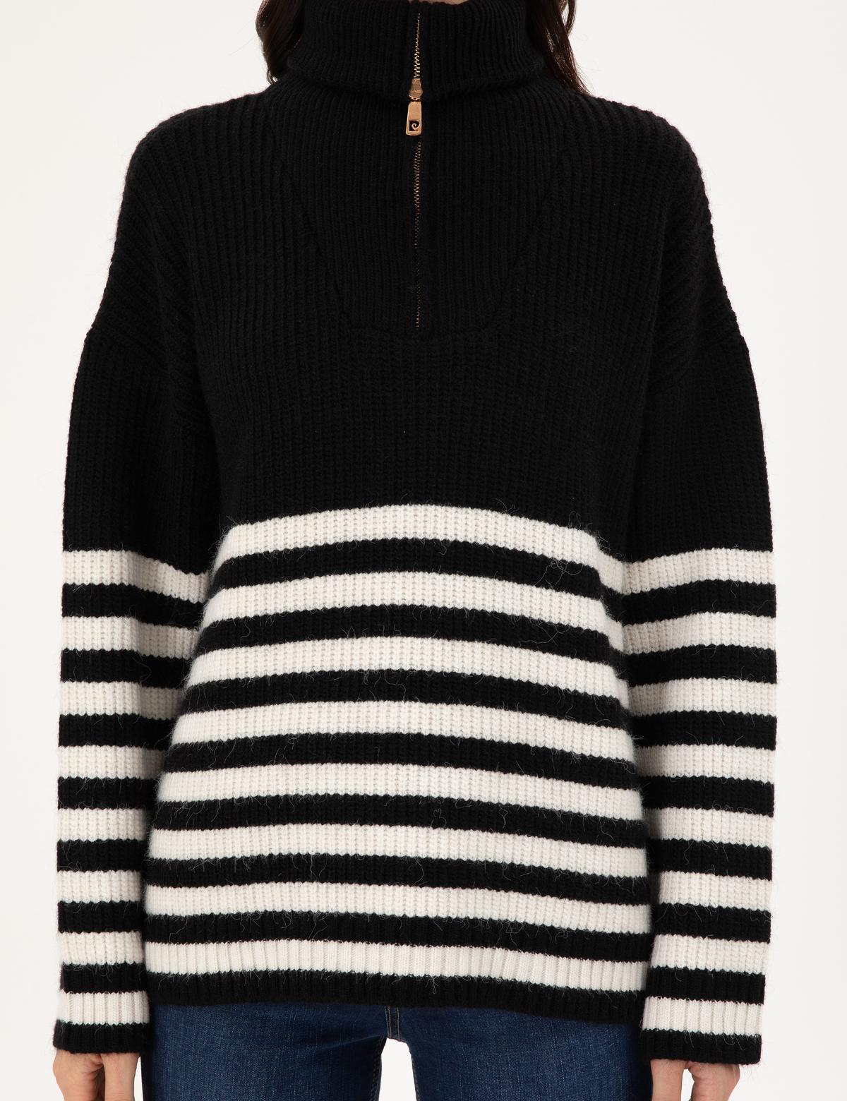 Siyah Comfort Fit Kazak - 50298102010