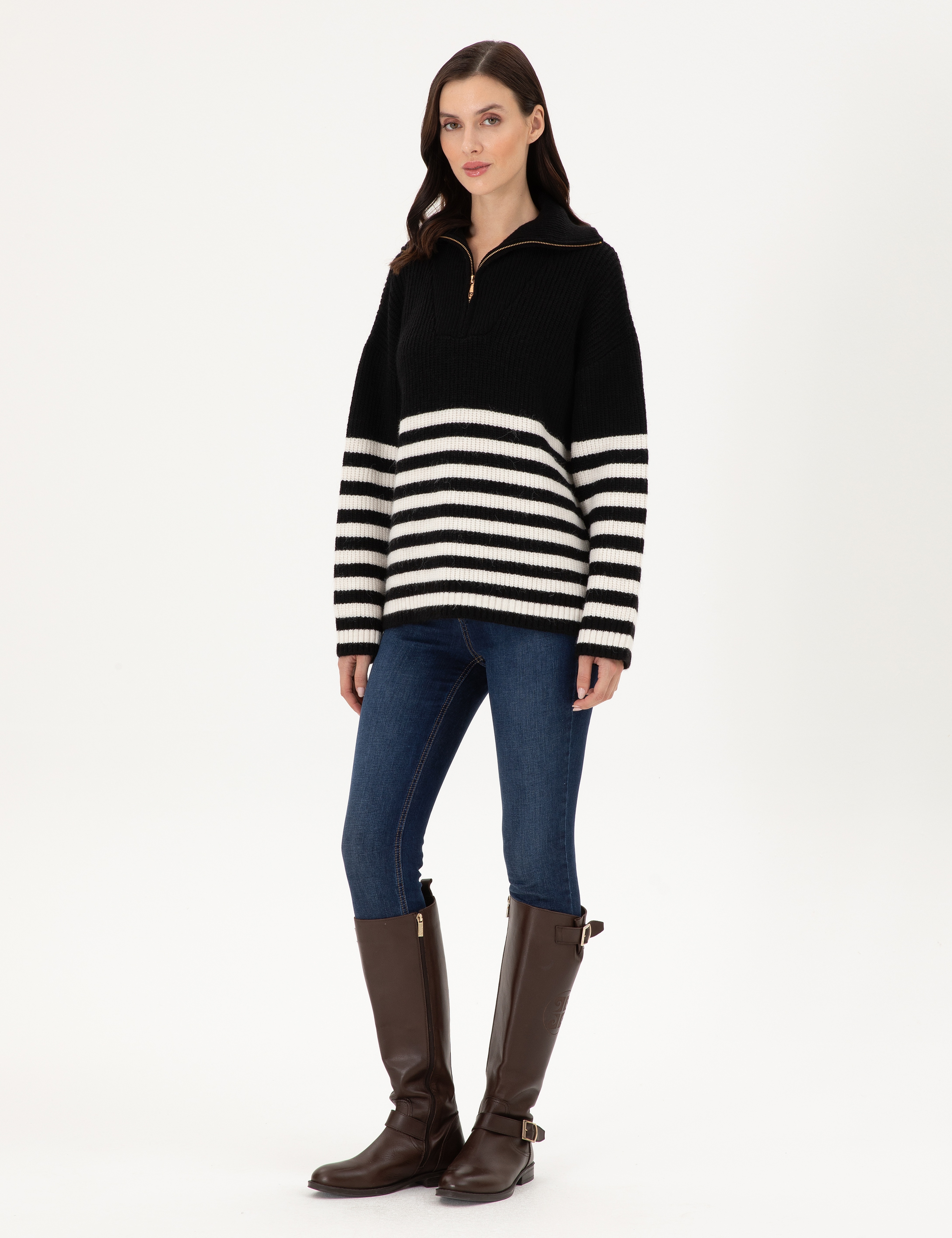 Siyah Comfort Fit Kazak - Image 4