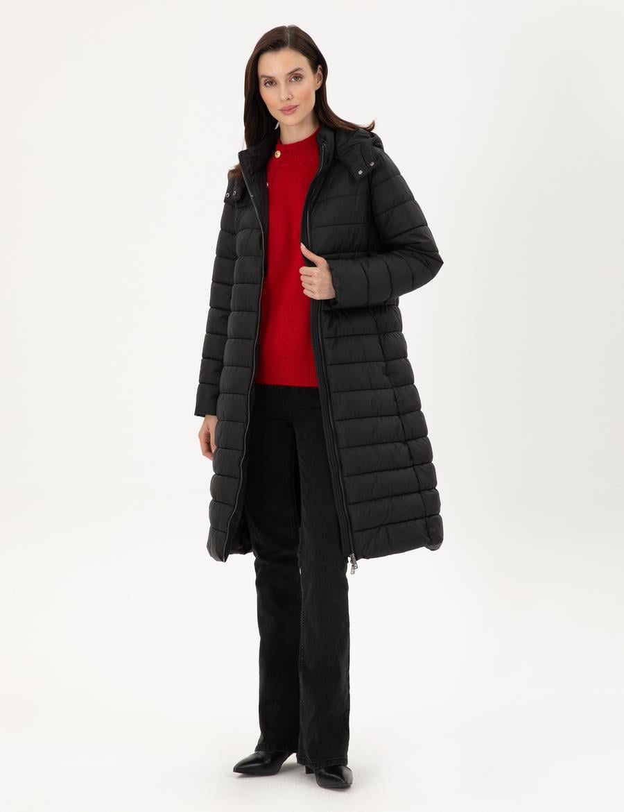 Siyah Kapüşonlu Kapitone Uzun Mont