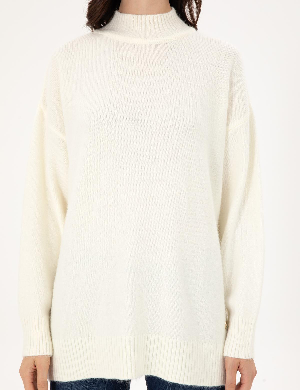 Ekru Oversize Yarım Balıkçı Kazak - 50301841006