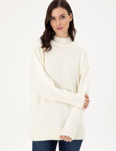 Ekru Oversize Yarım Balıkçı Kazak
