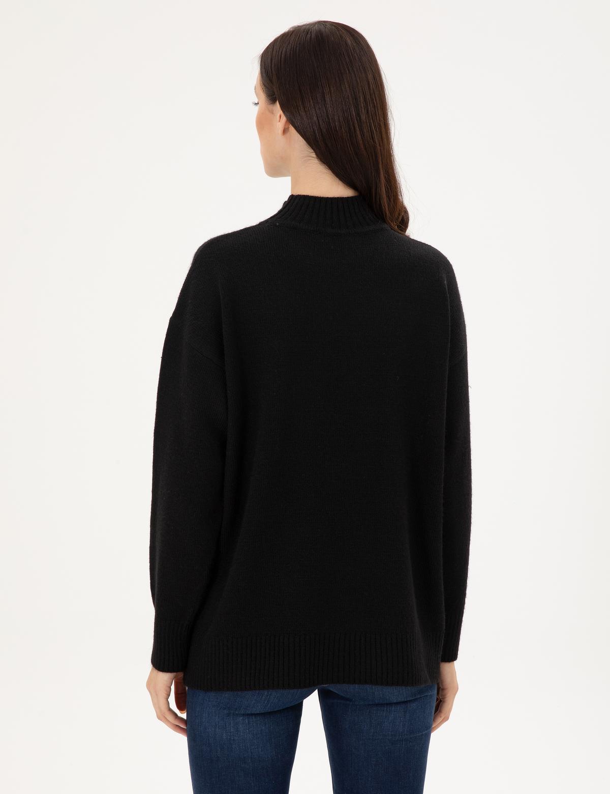 Siyah Oversize Yarım Balıkçı Kazak - 50301841008